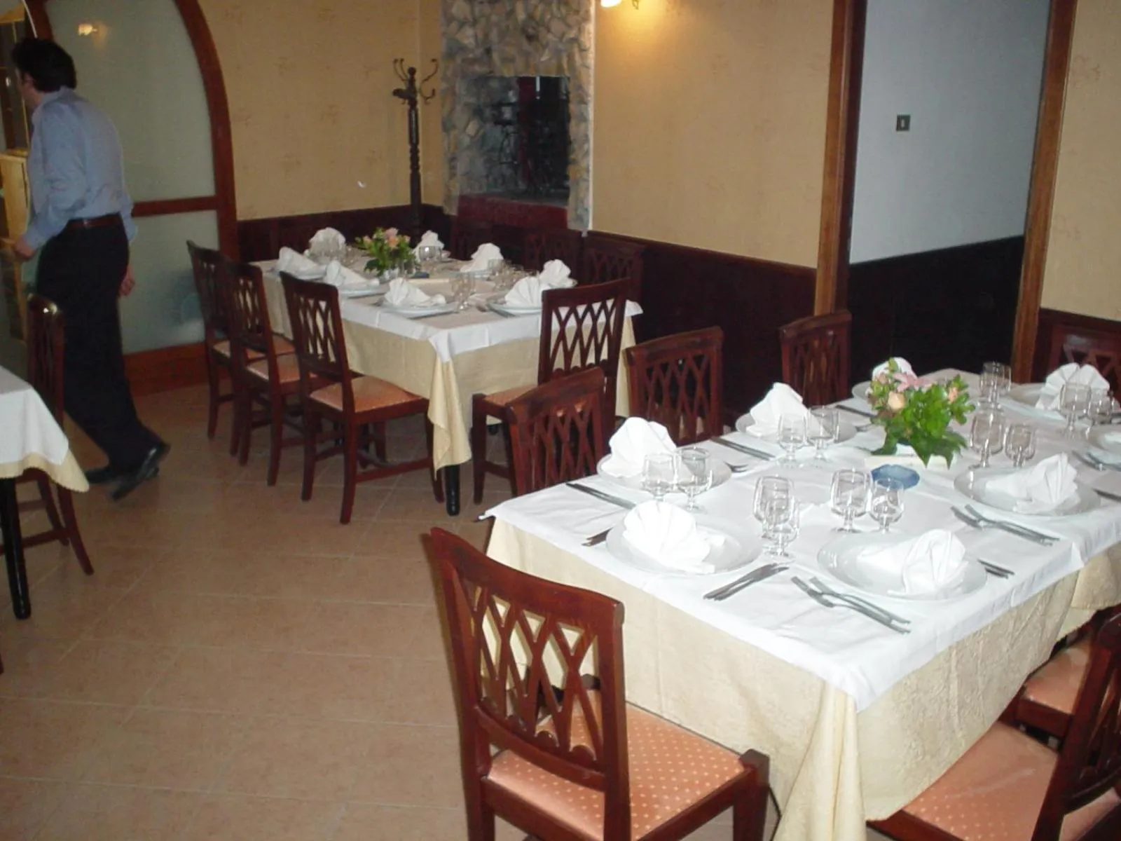 Restaurant/Places to Eat in Hotel Del Lago