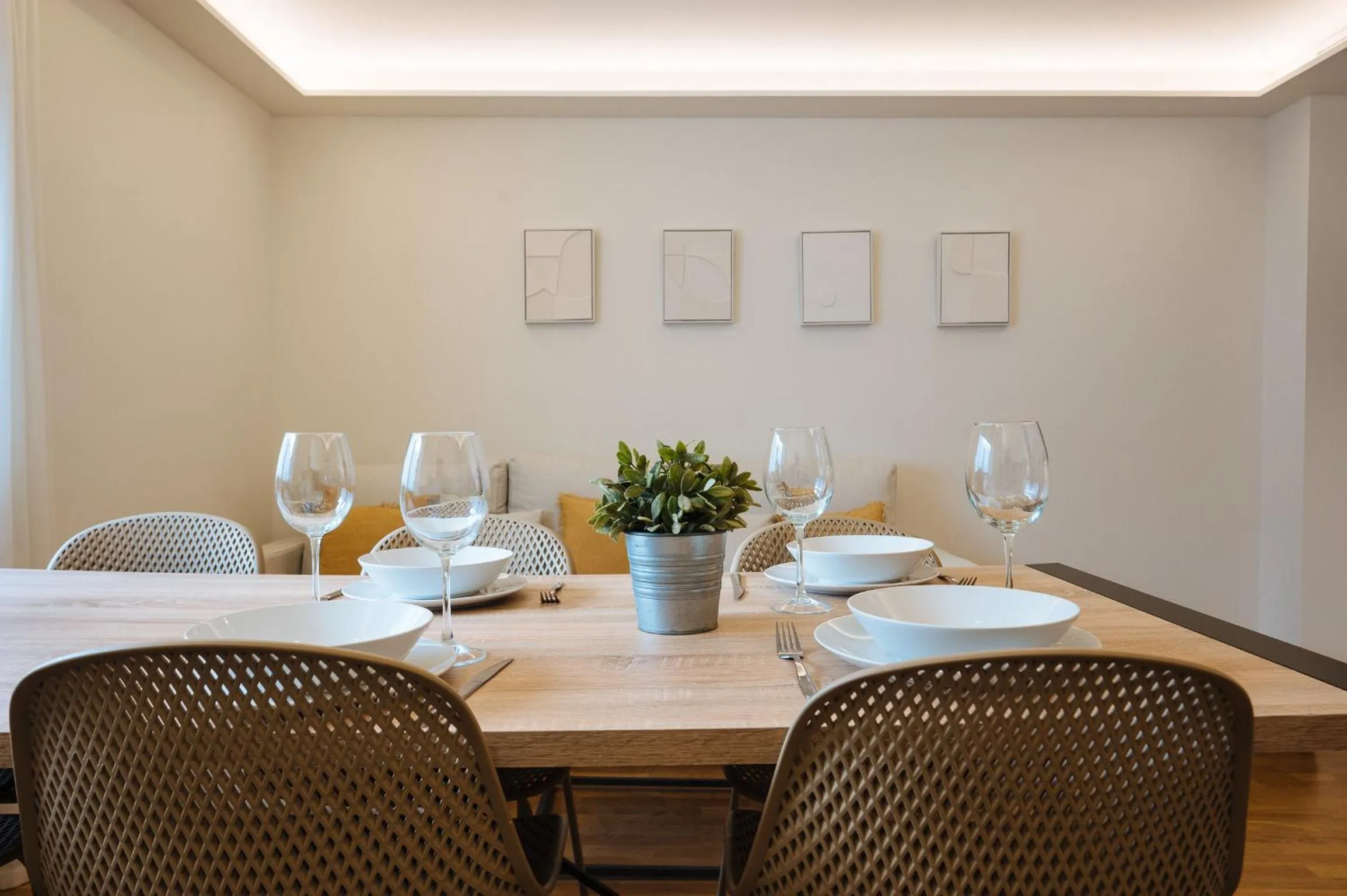 Living room in The Zentral Suites & Apartments