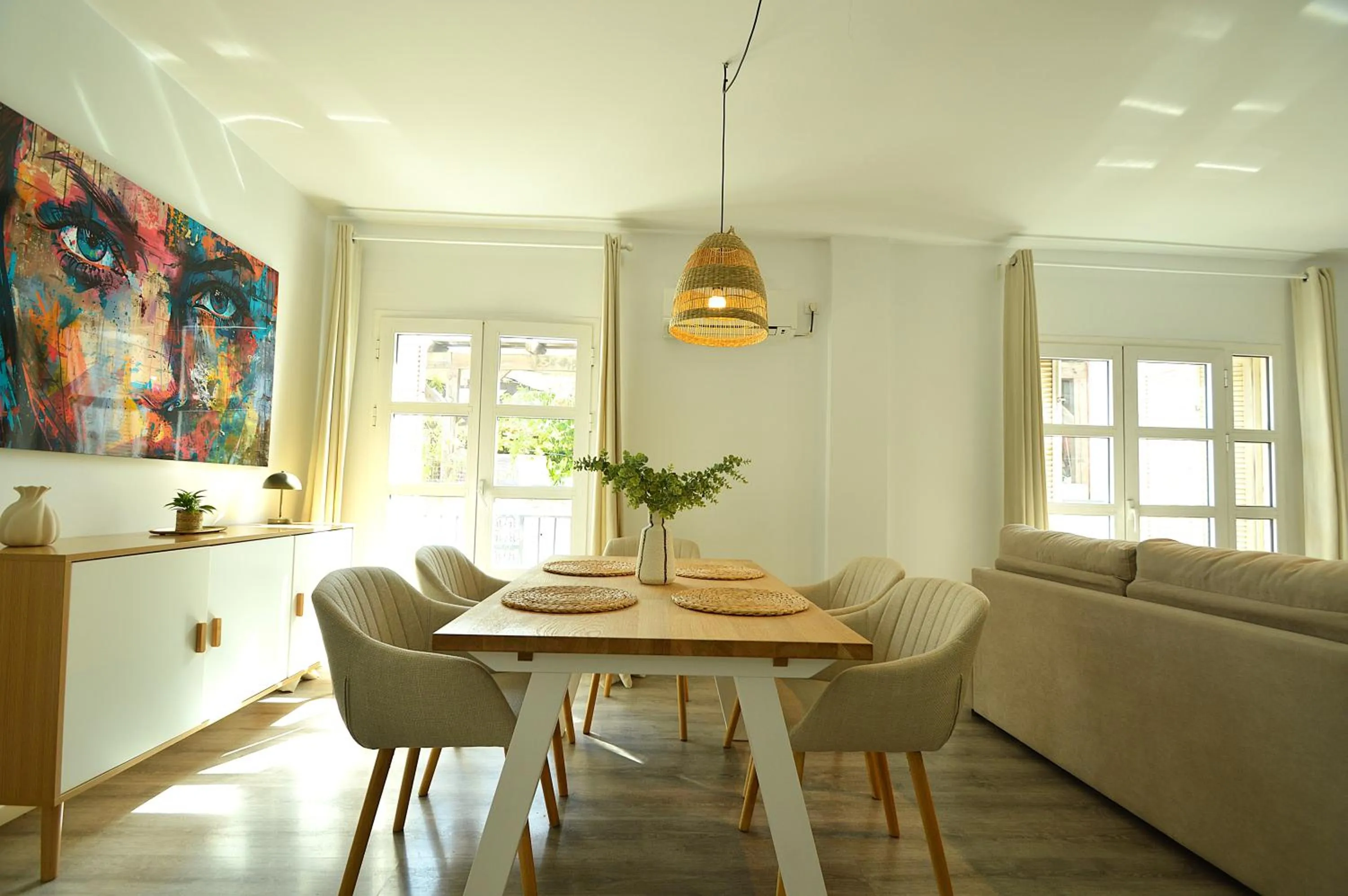 Living room in The Zentral Suites & Apartments