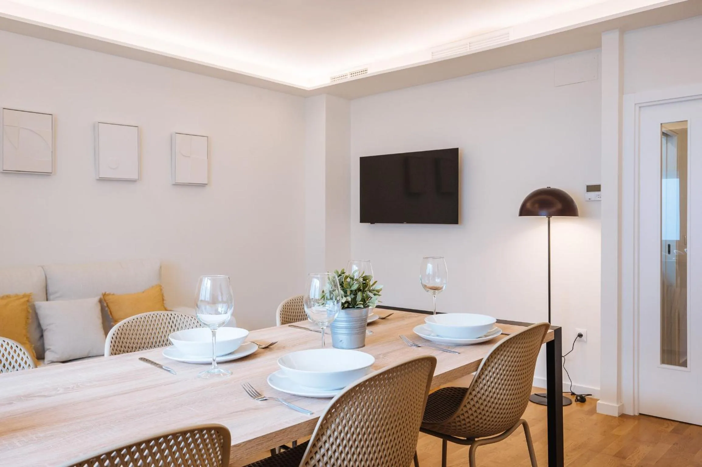 Living room in The Zentral Suites & Apartments