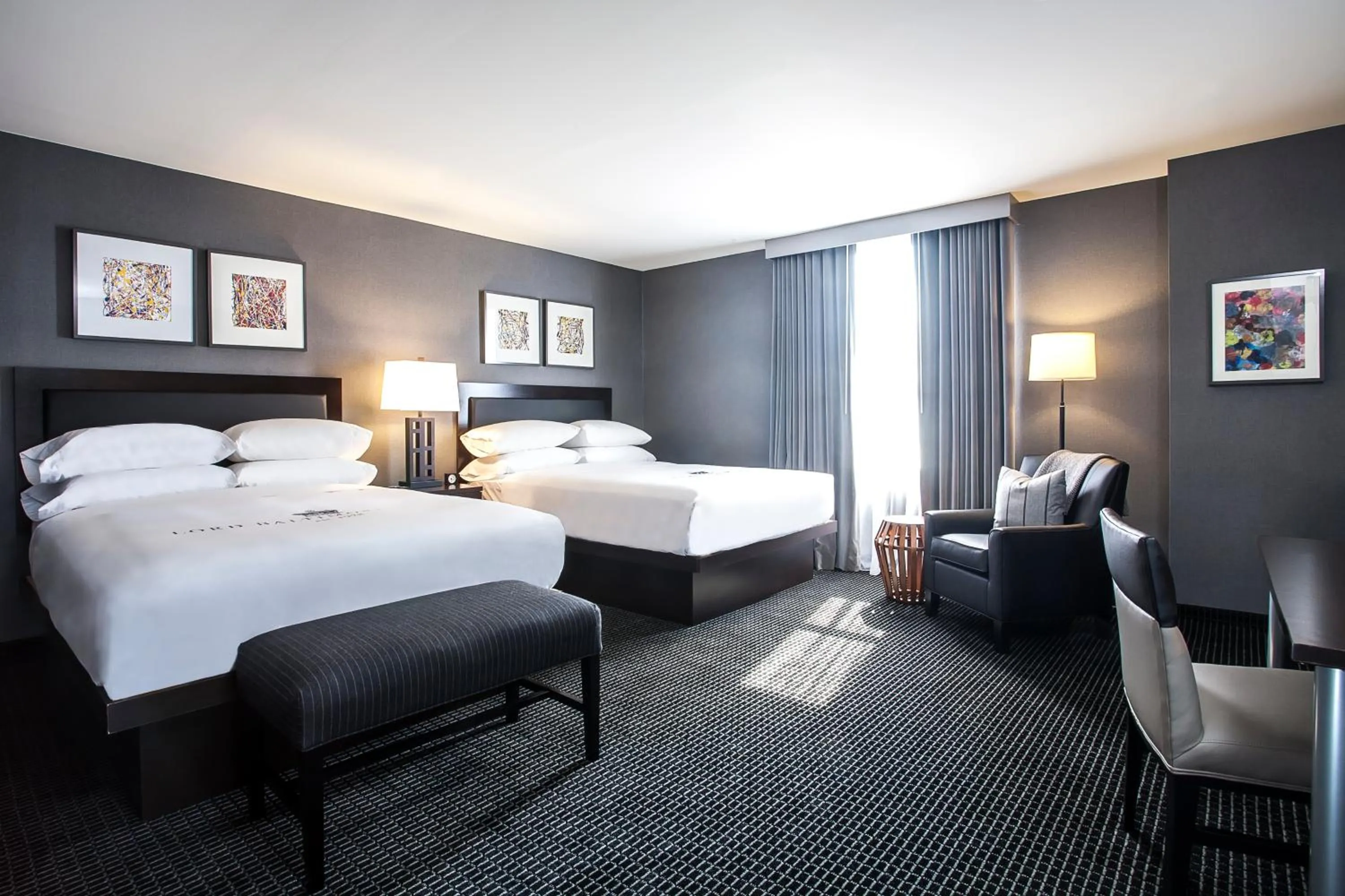 Bedroom, Bed in Lord Baltimore Hotel