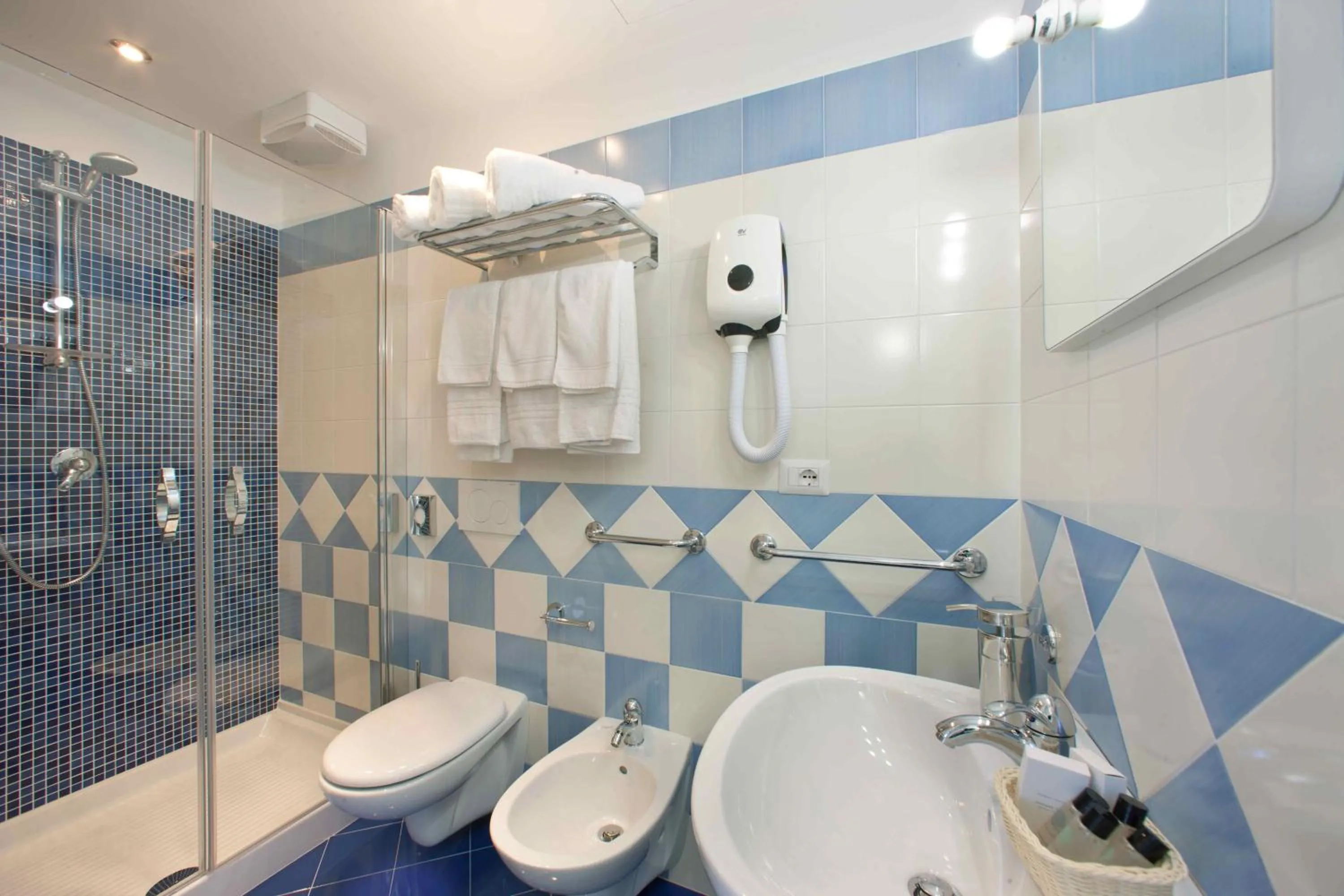 Bathroom in Al Centro Suites