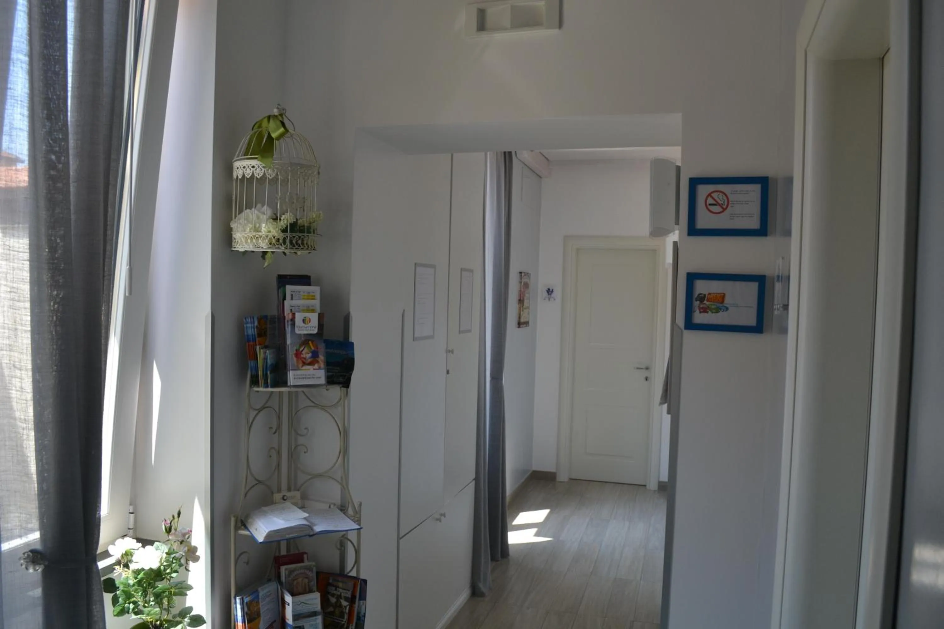 Area and facilities in Al Centro Suites