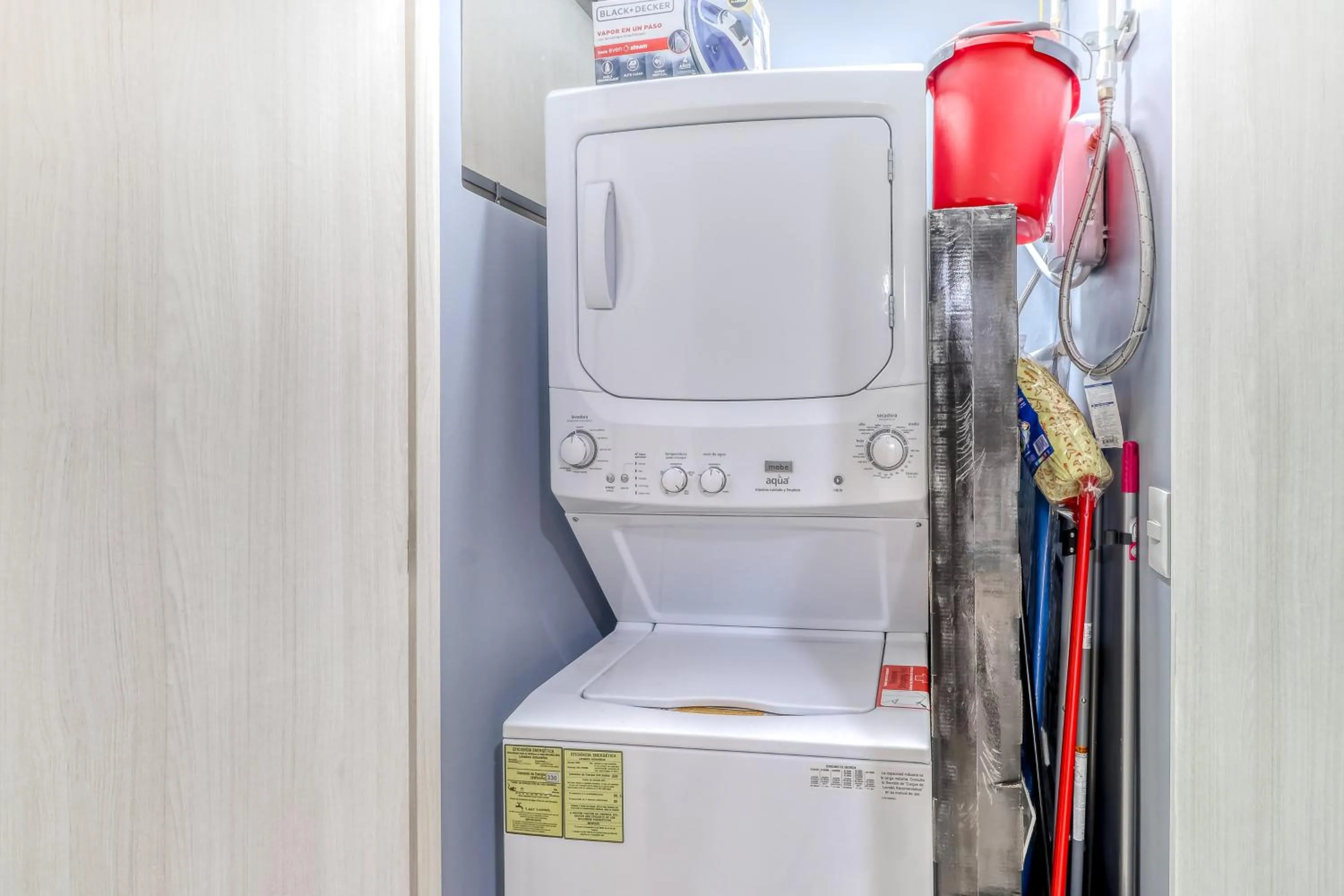 Chandelier B102 @ Lagunas