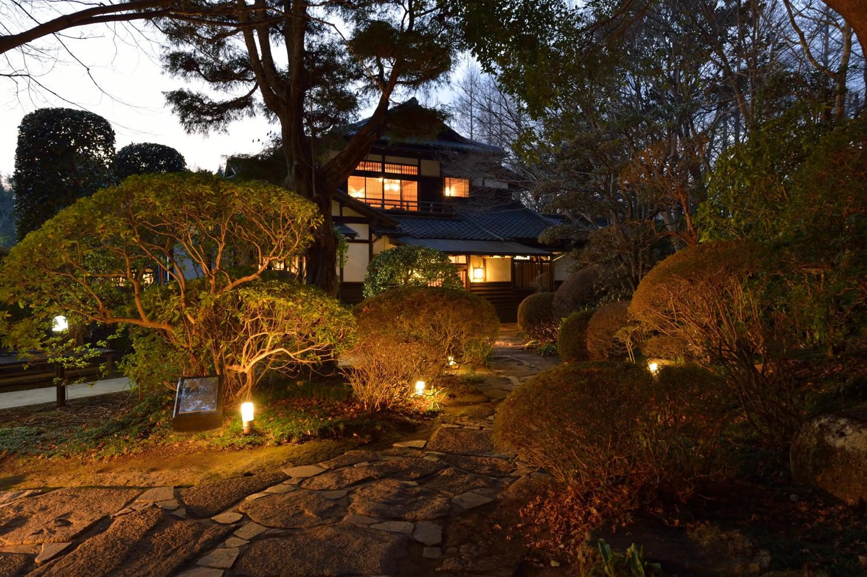 Restaurant/places to eat in Resol no Mori