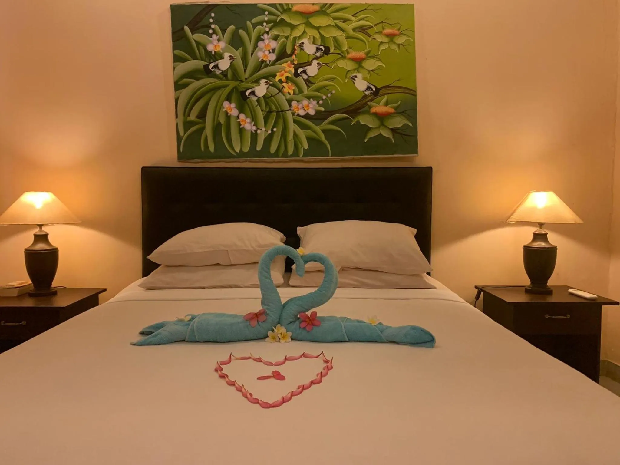 Bed in Kusuka Bungalow