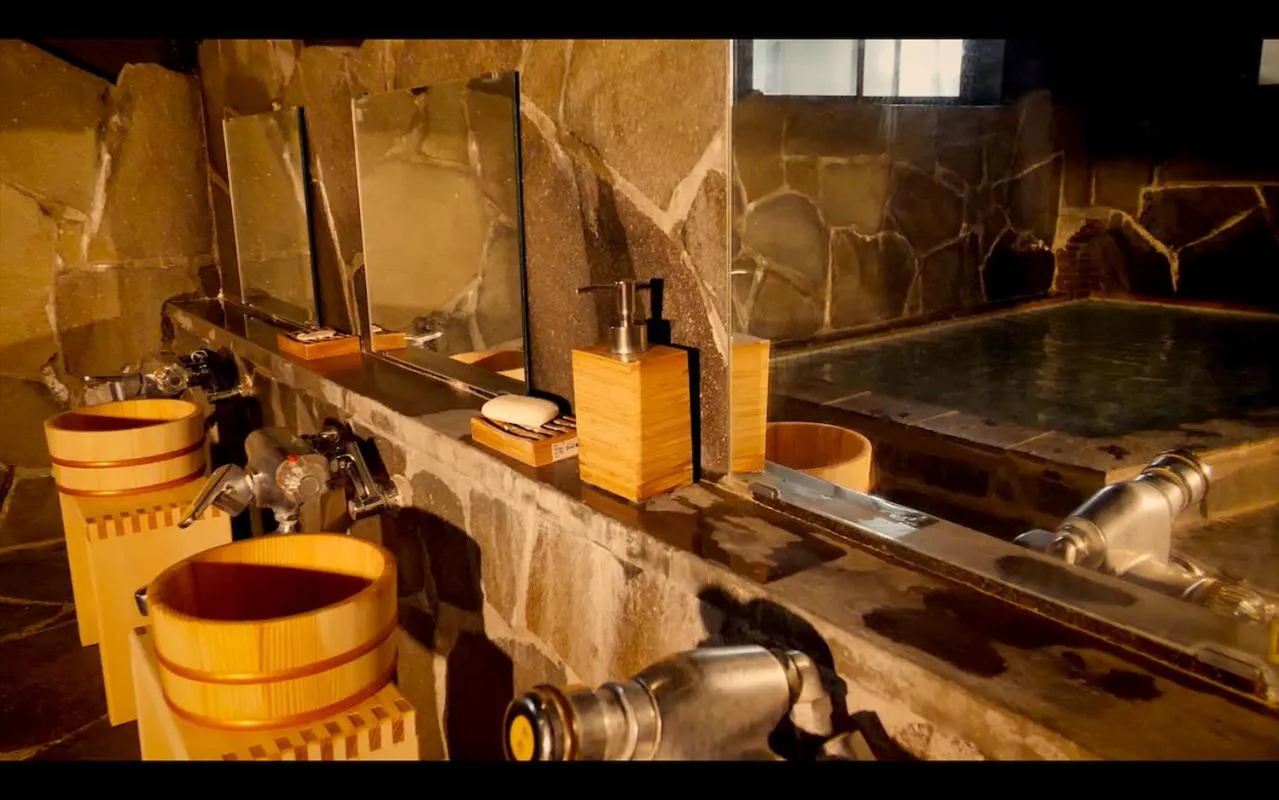 HA-MON Slope Side Hotel and Private Chalet