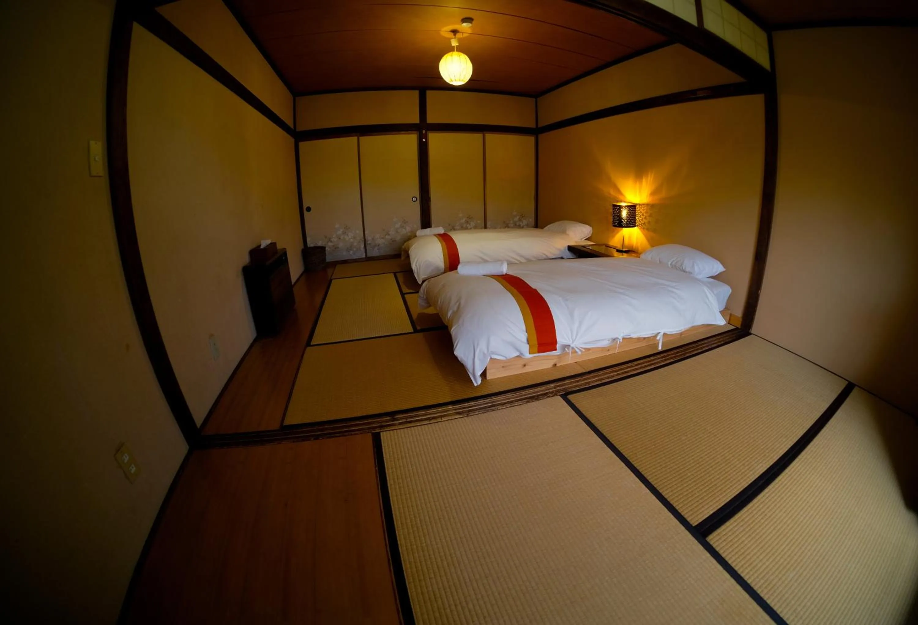 Bed in HA-MON Slope Side Hotel and Private Chalet