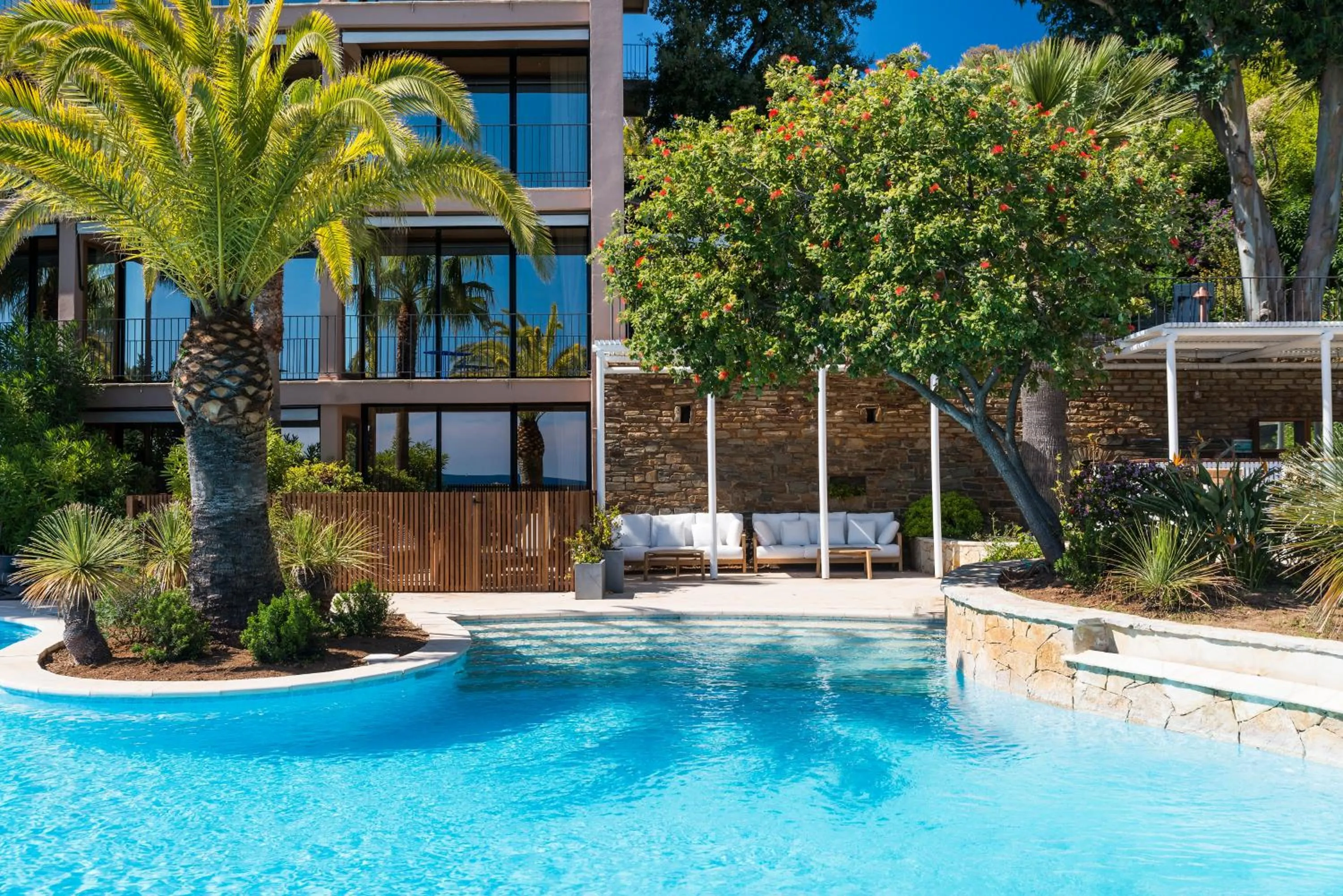 Garden in Hôtel Le Bailli De Suffren