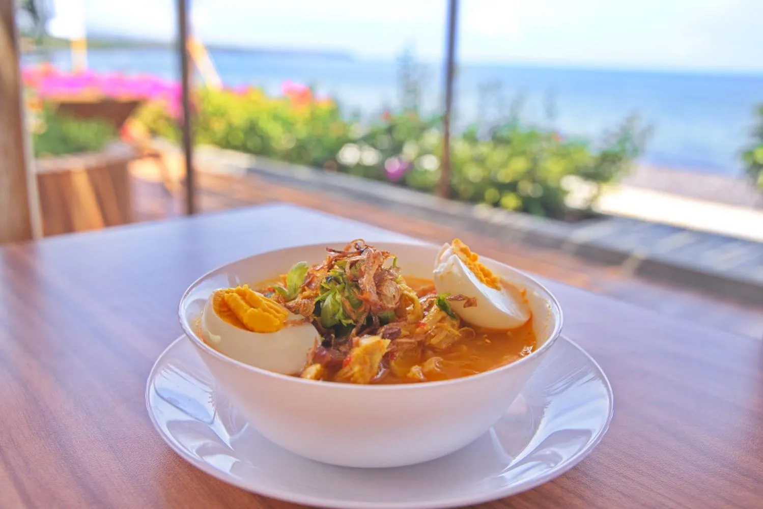 Food and drinks in Seamount Hotel Amed