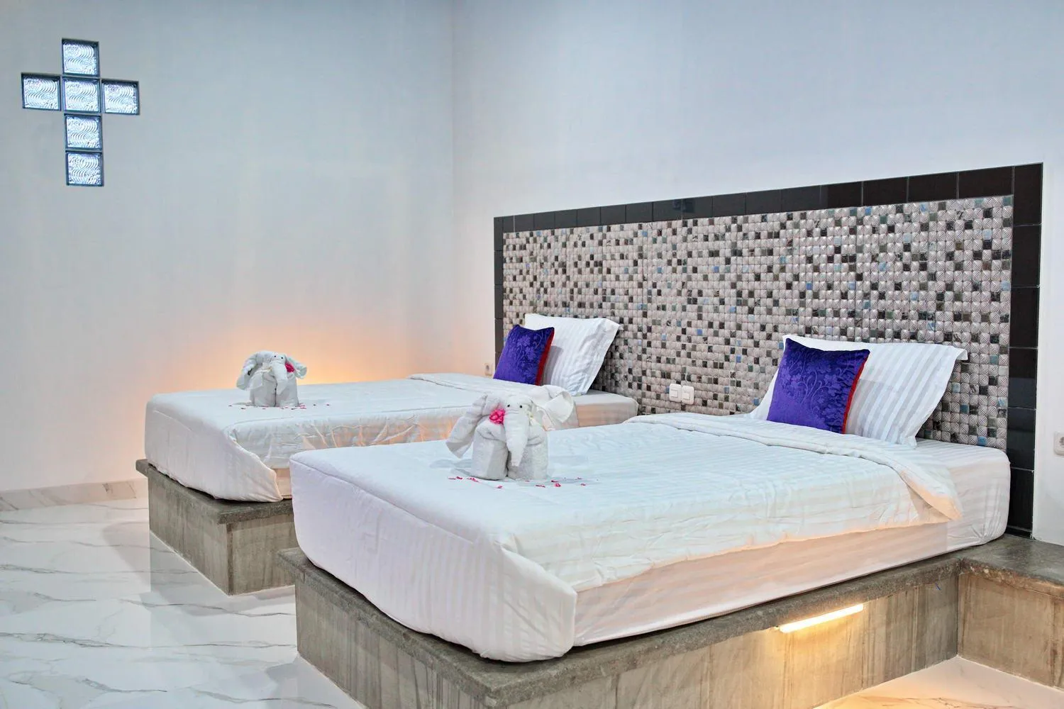 Bedroom, Bed in Seamount Hotel Amed