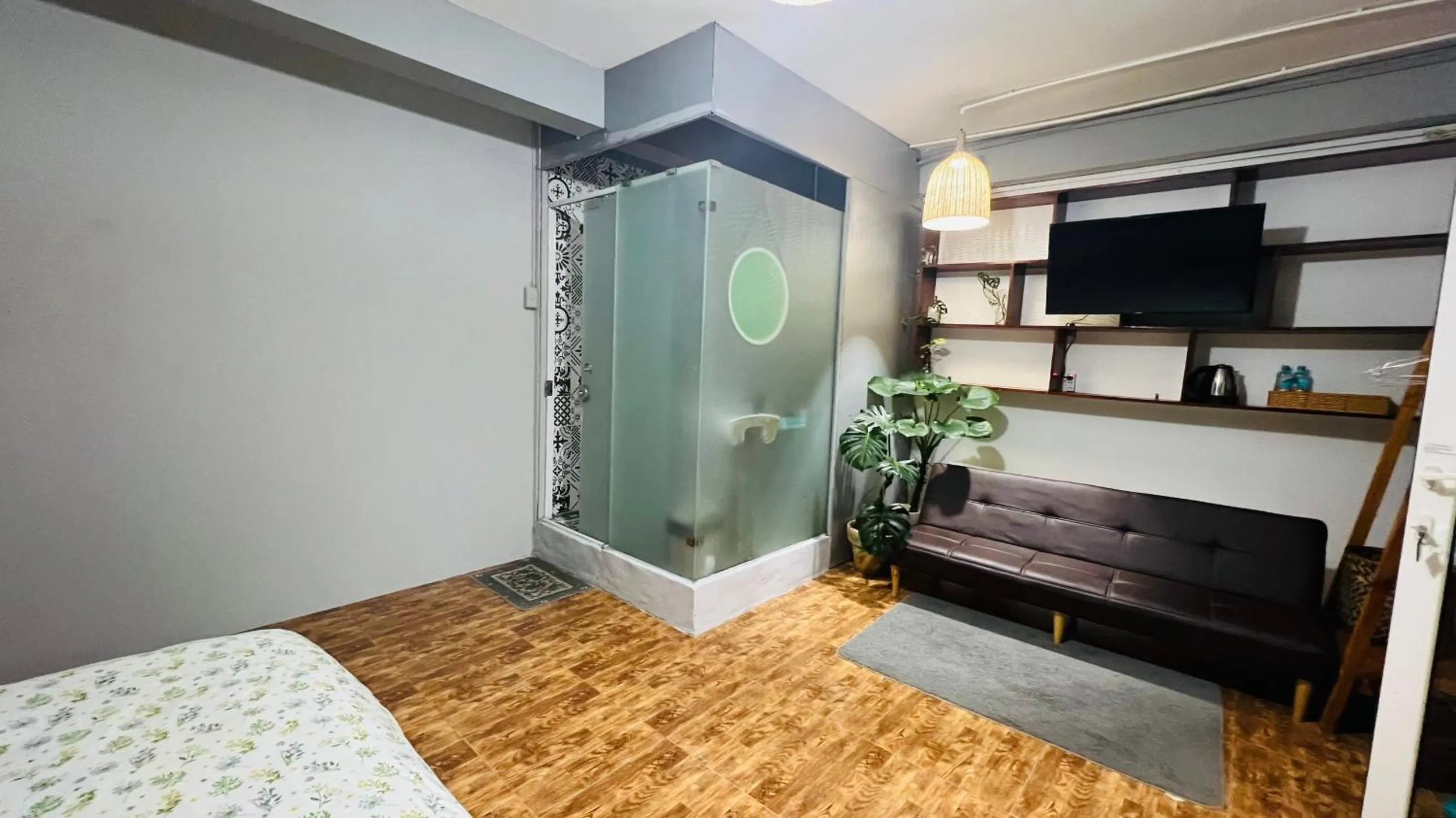 Bathroom, Bed in An Yên Villa Đà Lạt