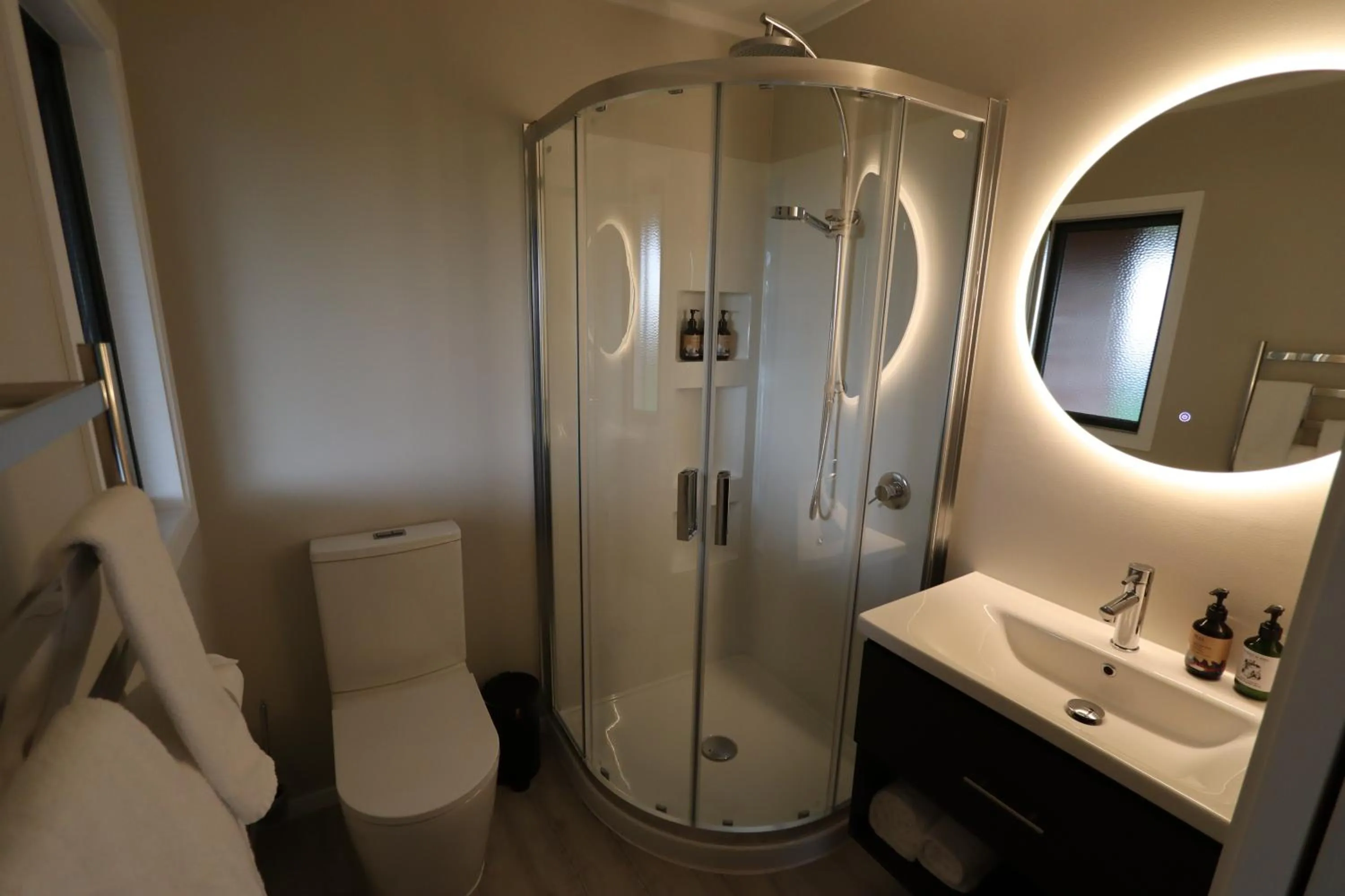 Bathroom in Awatuna Sunset Lodge