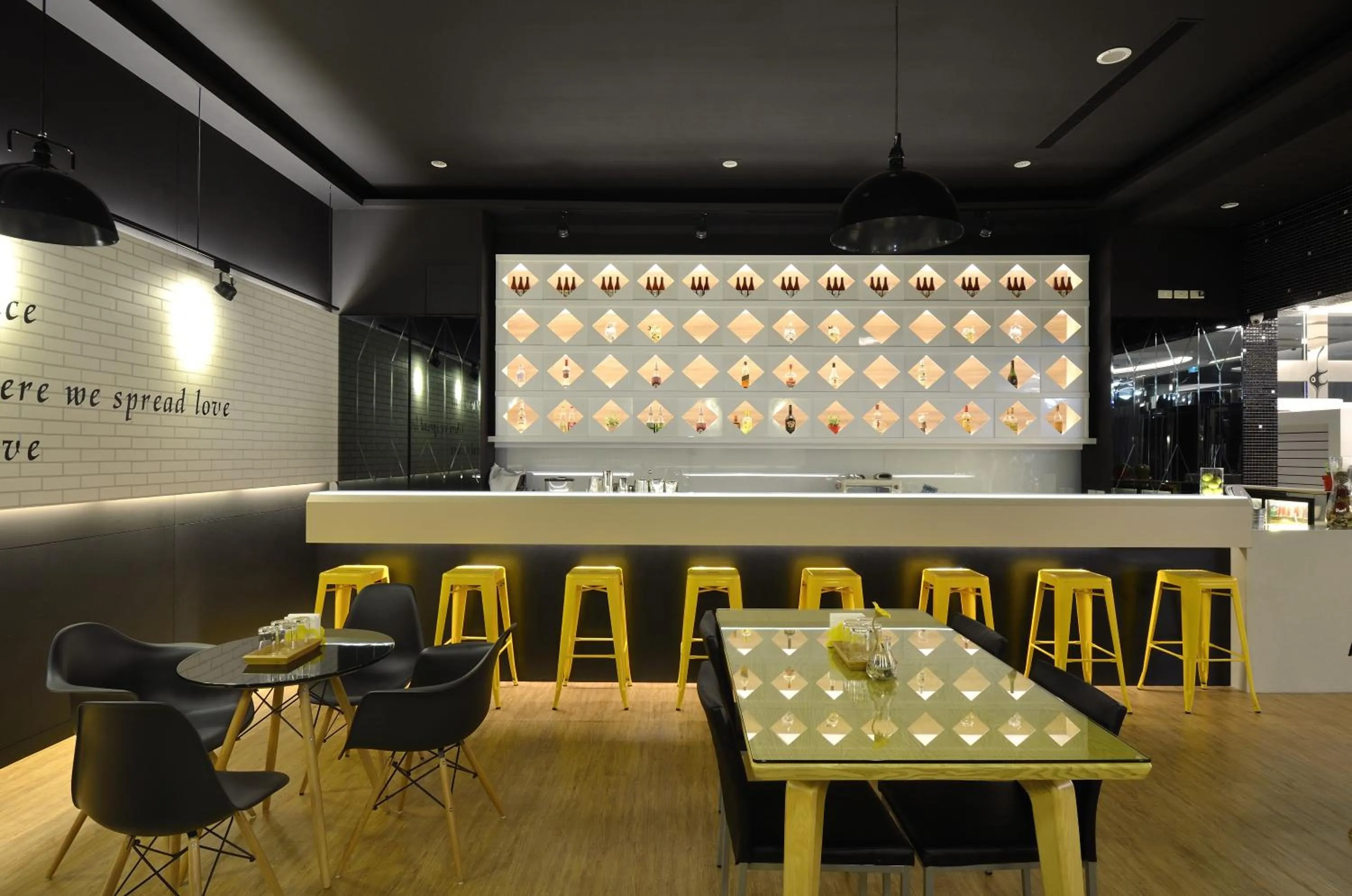 Lounge or bar in Guanko Hotel