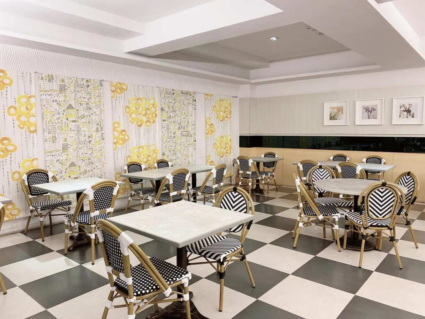 Restaurant/places to eat in Guanko Hotel