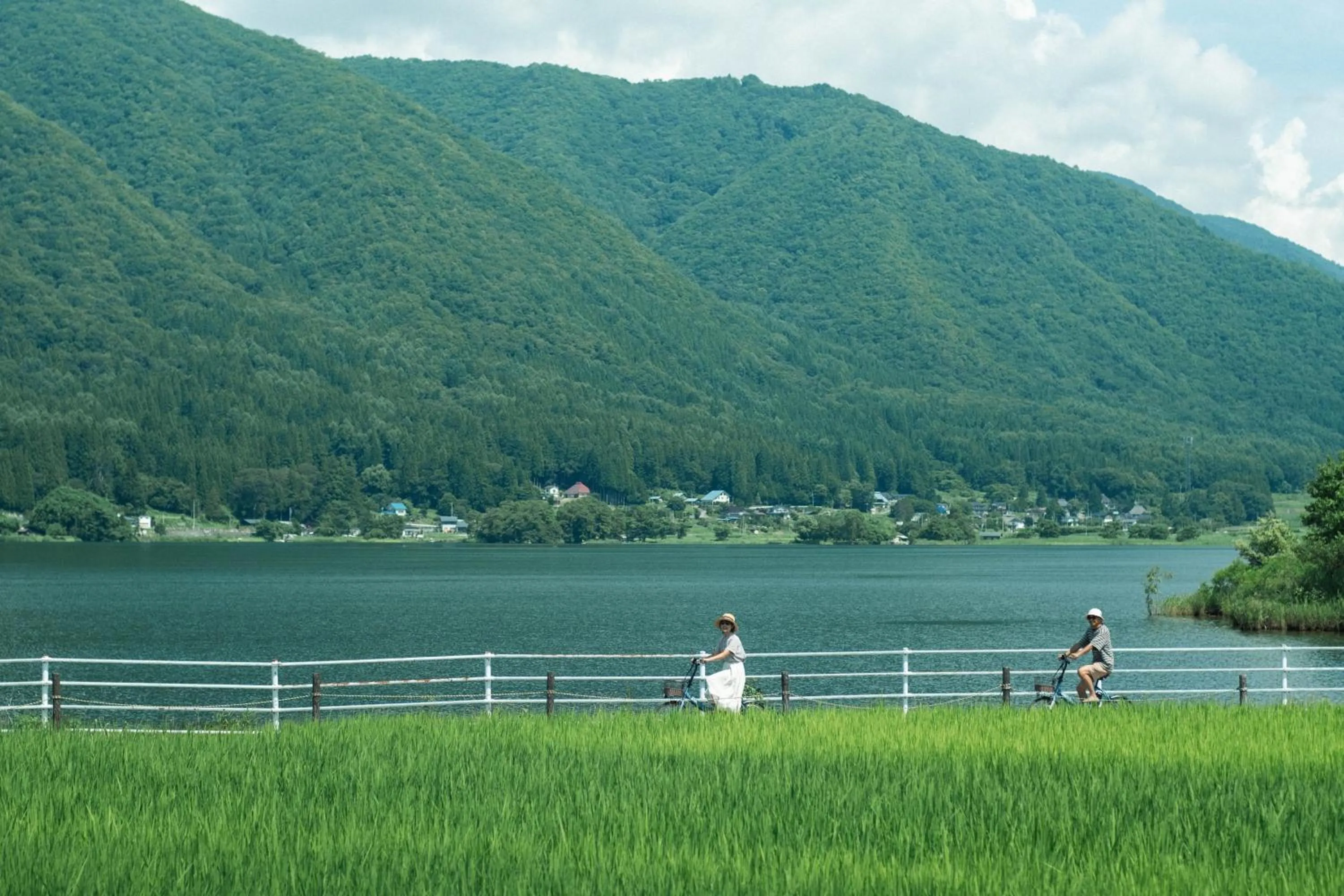 Cycling in Lift Inn Hakuba Goryu