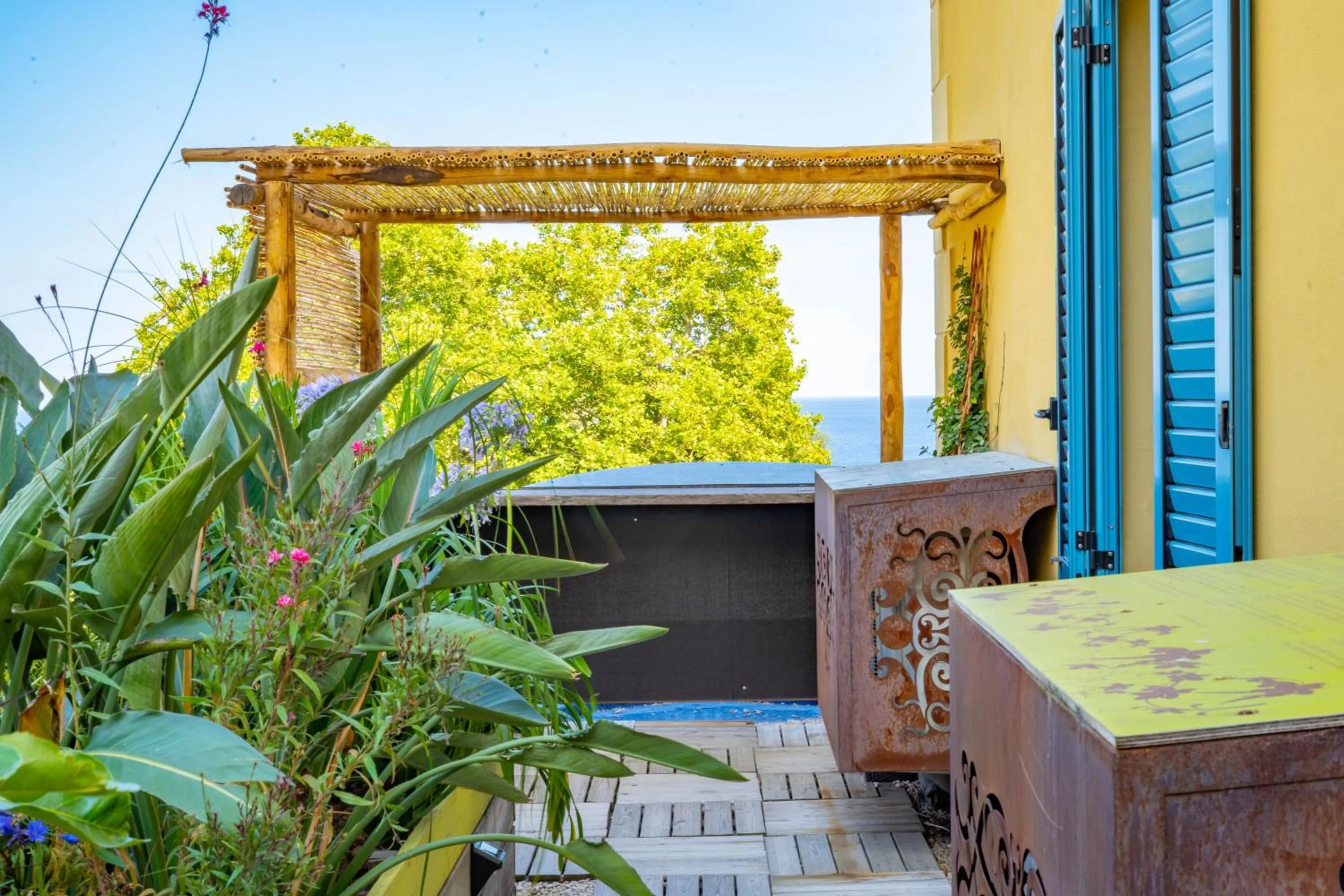 Garden in Sud Hôtel Restaurant