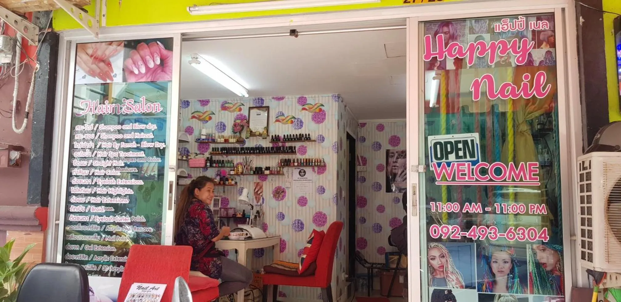 Shopping Area in Sky Silk Decoration House