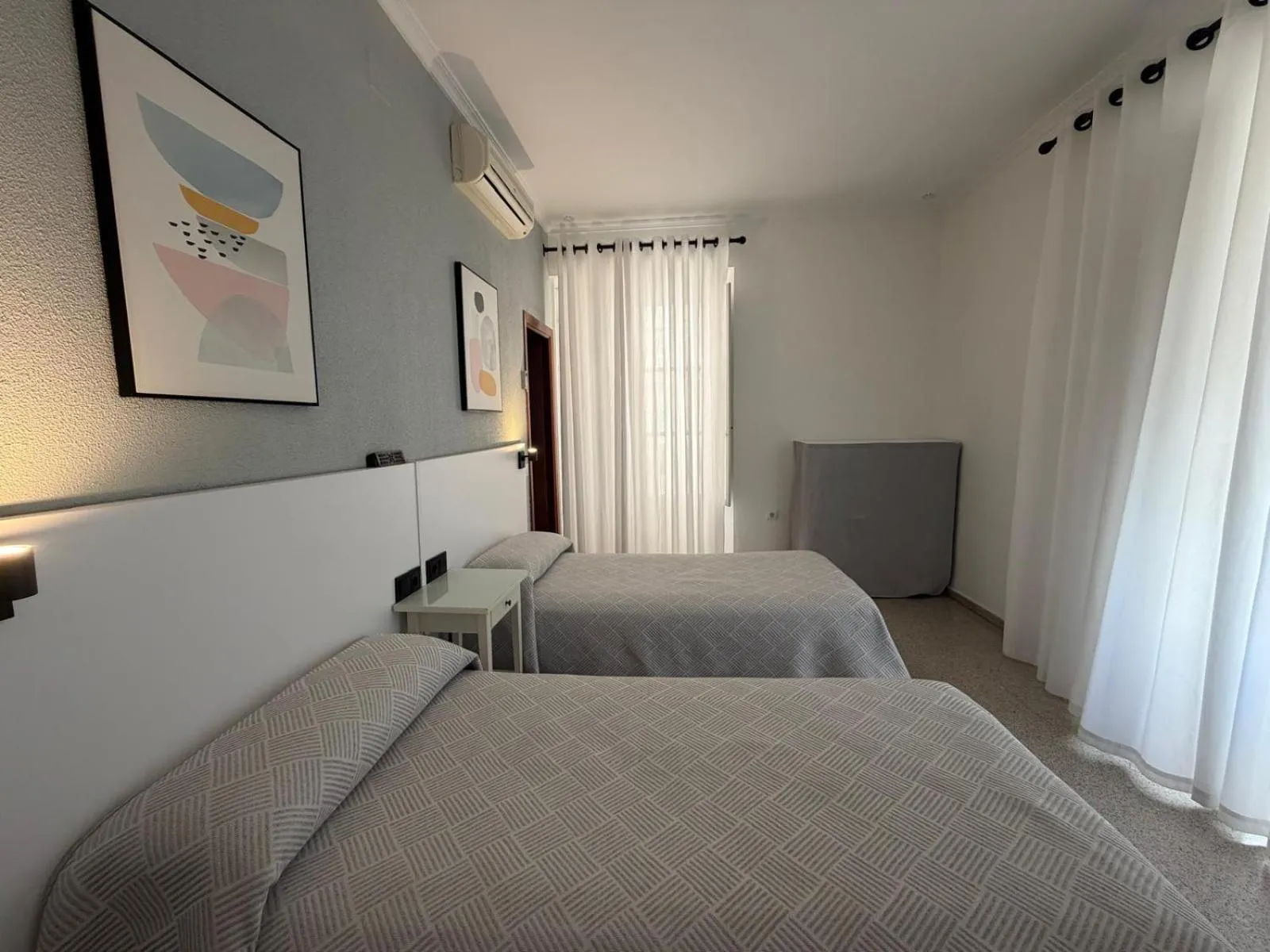 Photo of the whole room, Bed in Hostal Bahía