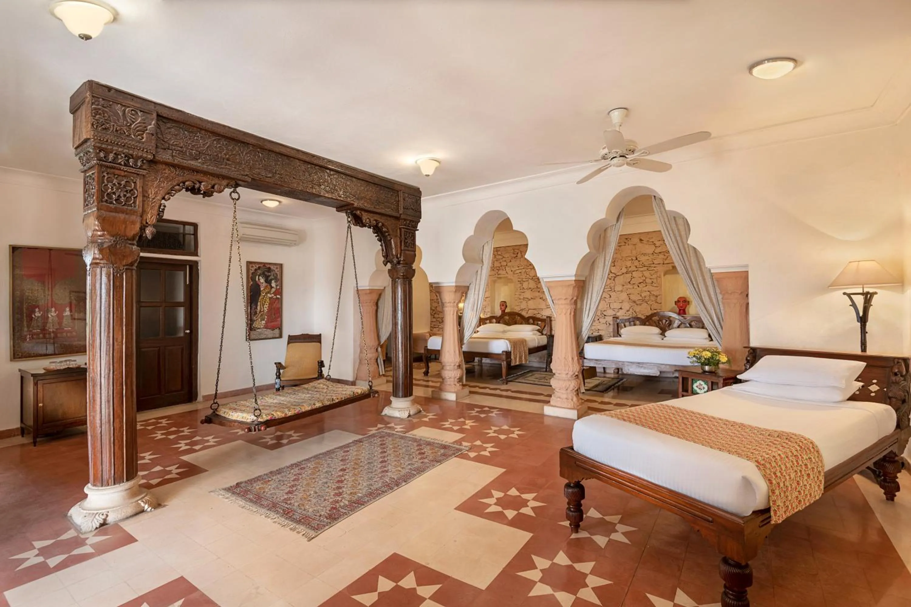 Bed in Neemrana Fort-Palace