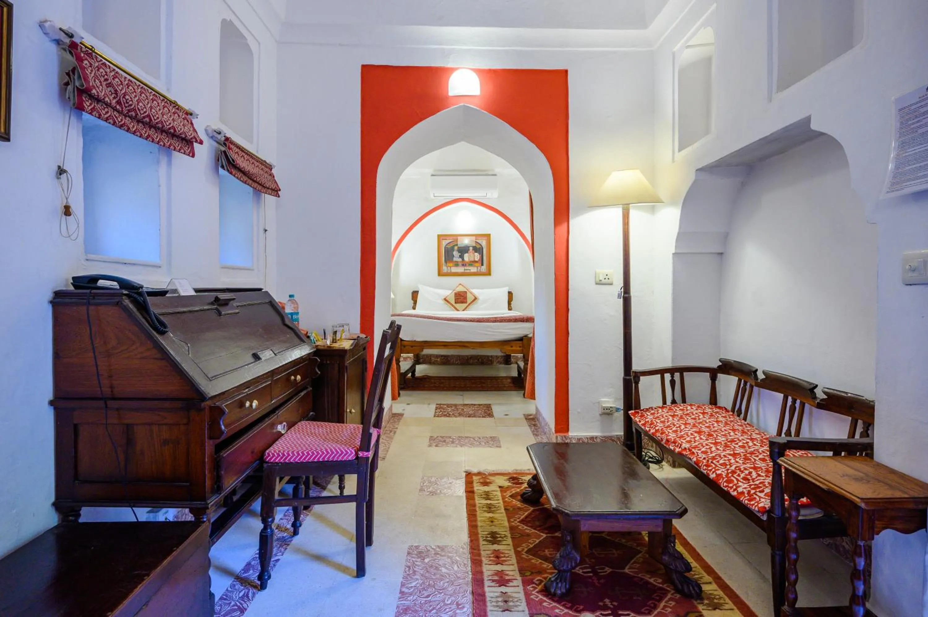 Living room in Neemrana Fort-Palace