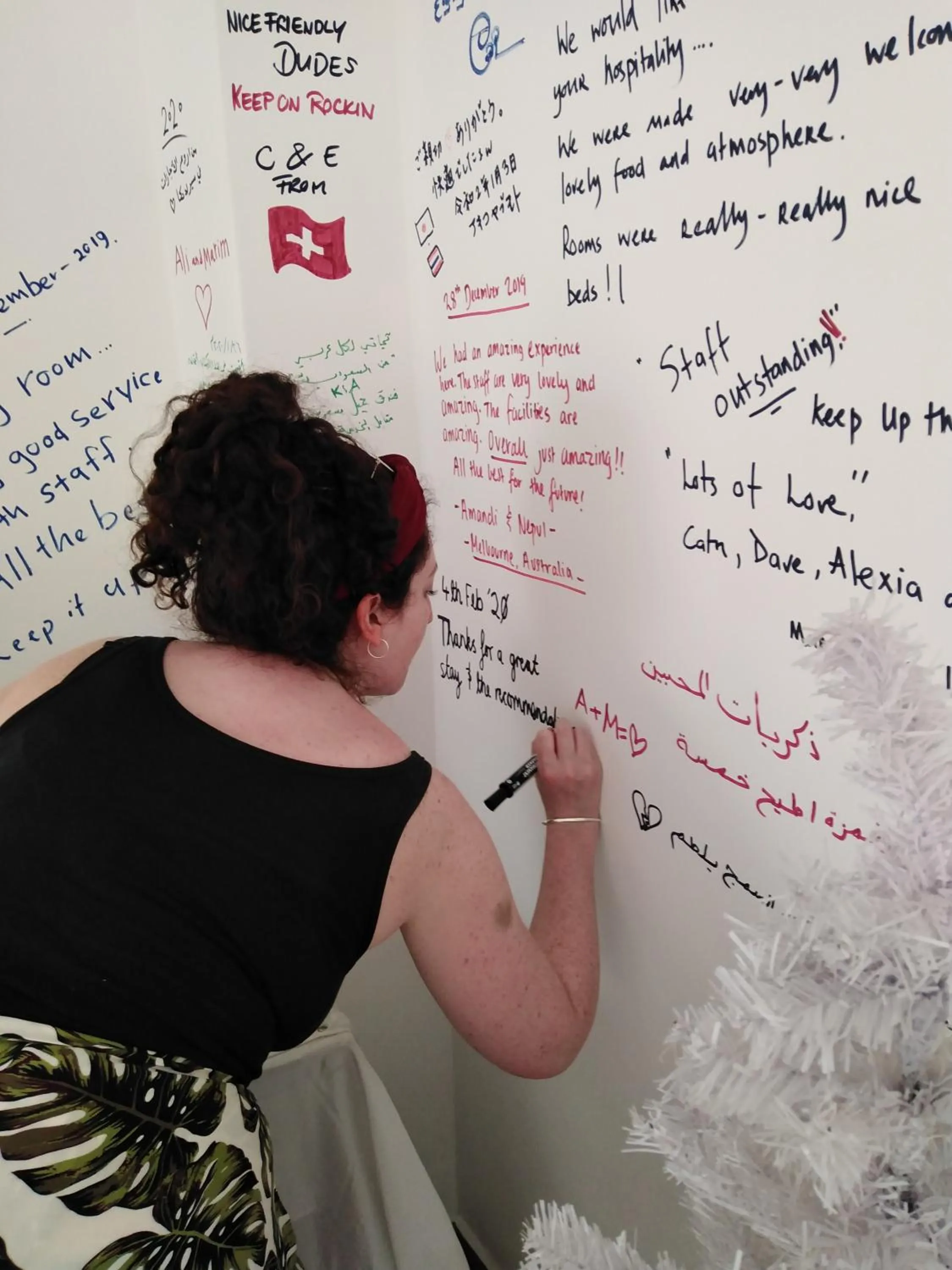 People in de MODA Boutique Hotel Galle