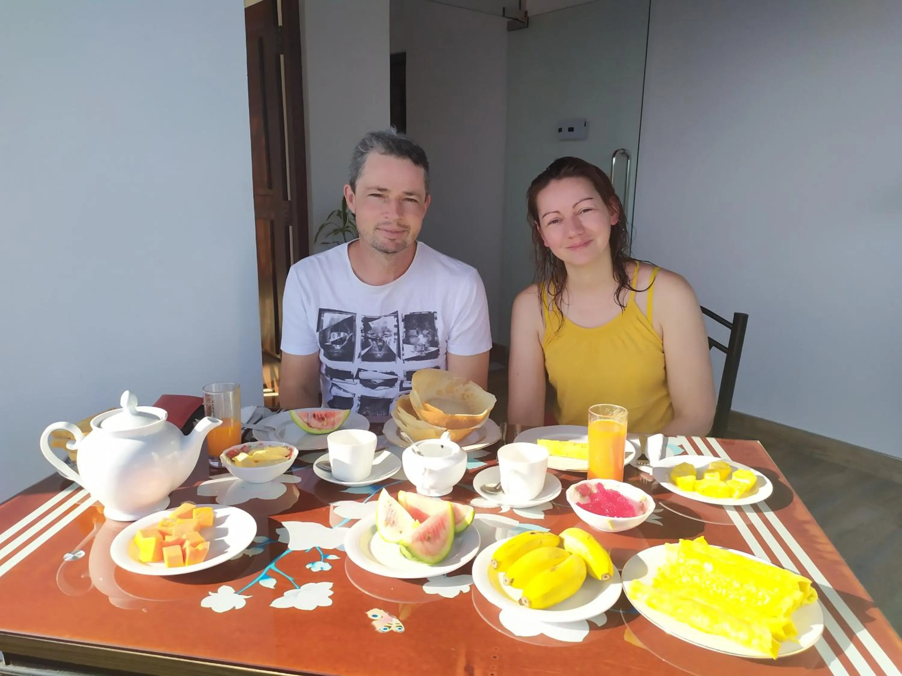 Food and drinks in Mahaweli King's Villa