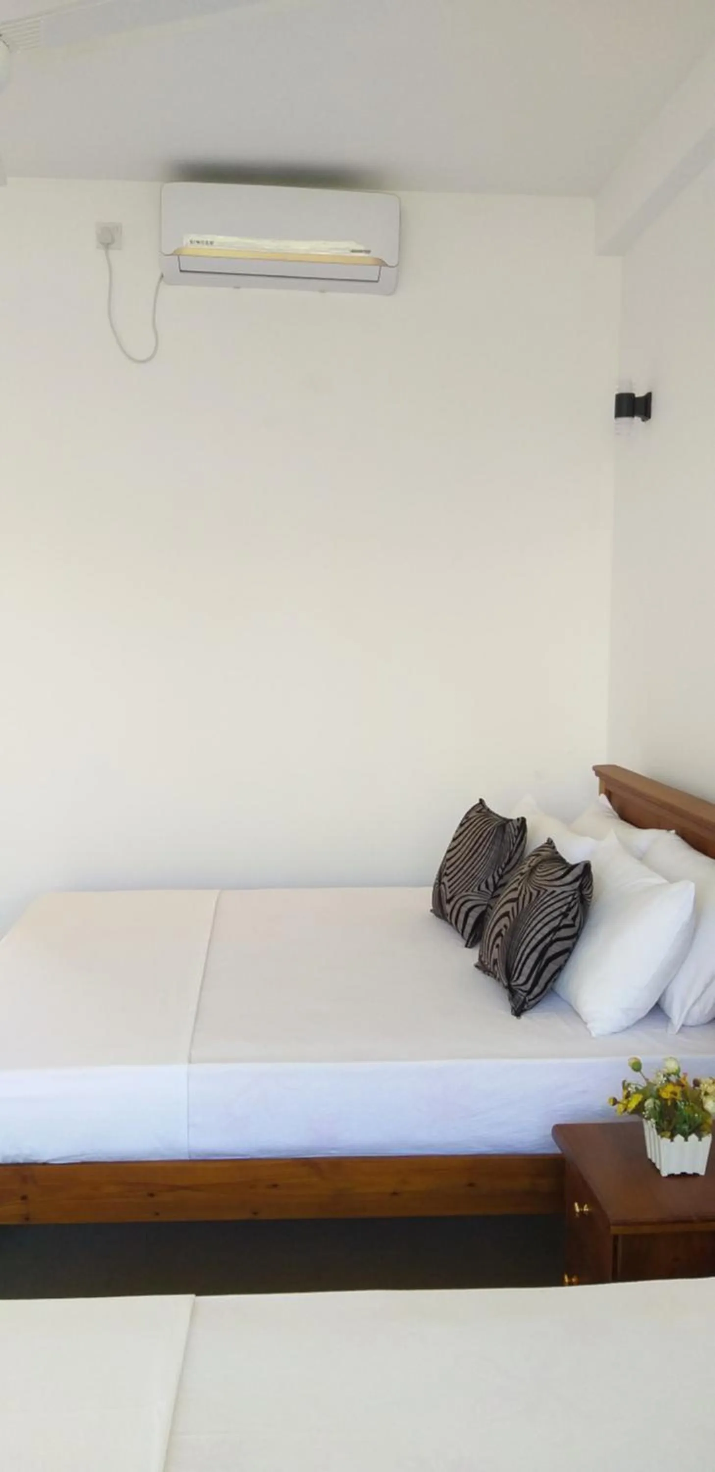 Bed in Mahaweli King's Villa