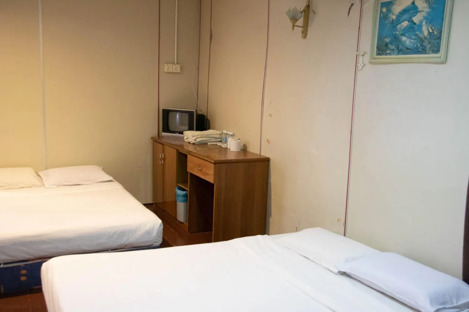 Bed in Sea Lion Pulau Ketam Inn