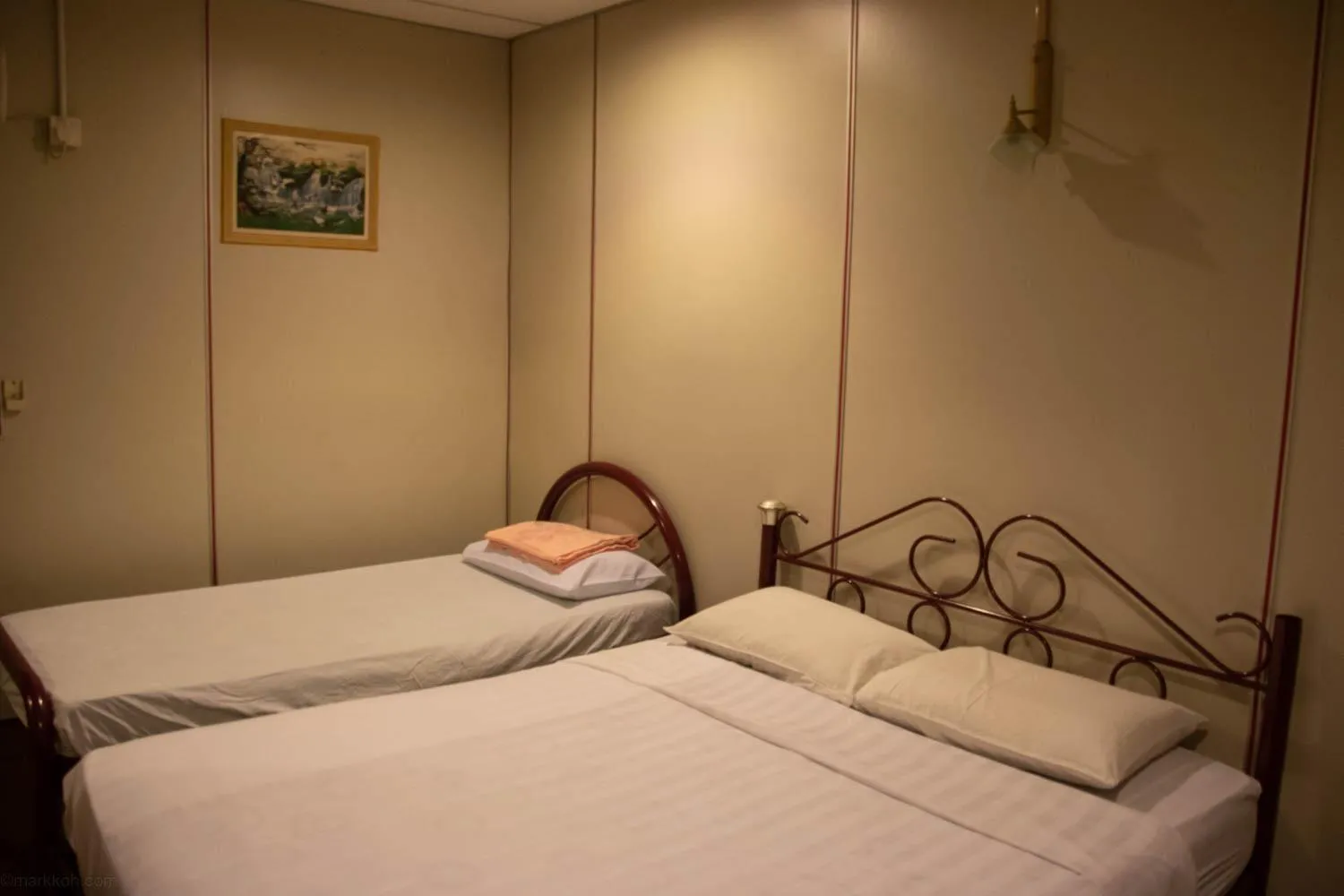 Bed in Sea Lion Pulau Ketam Inn