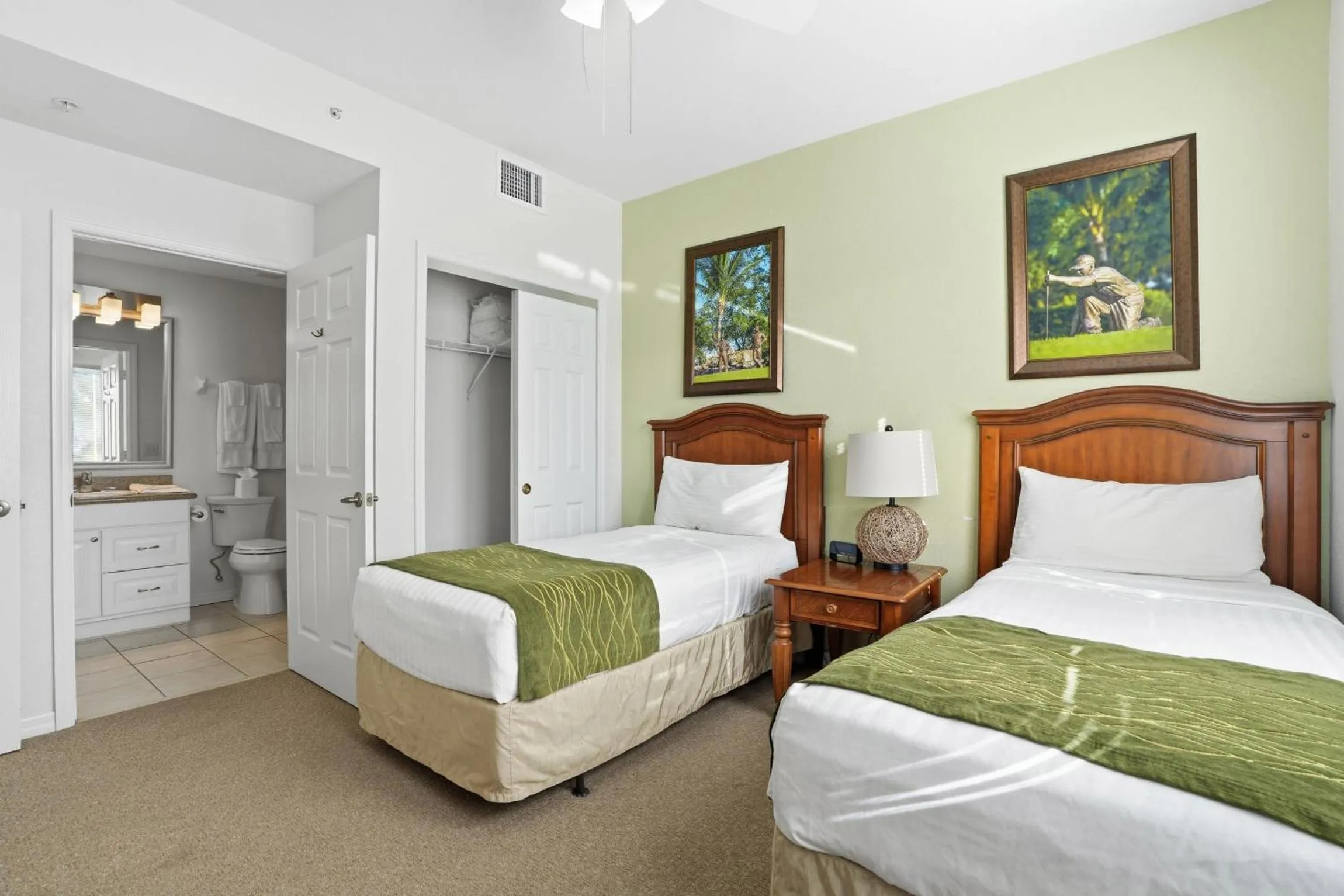 Bed in GreenLinks Golf Villas at Lely Resort