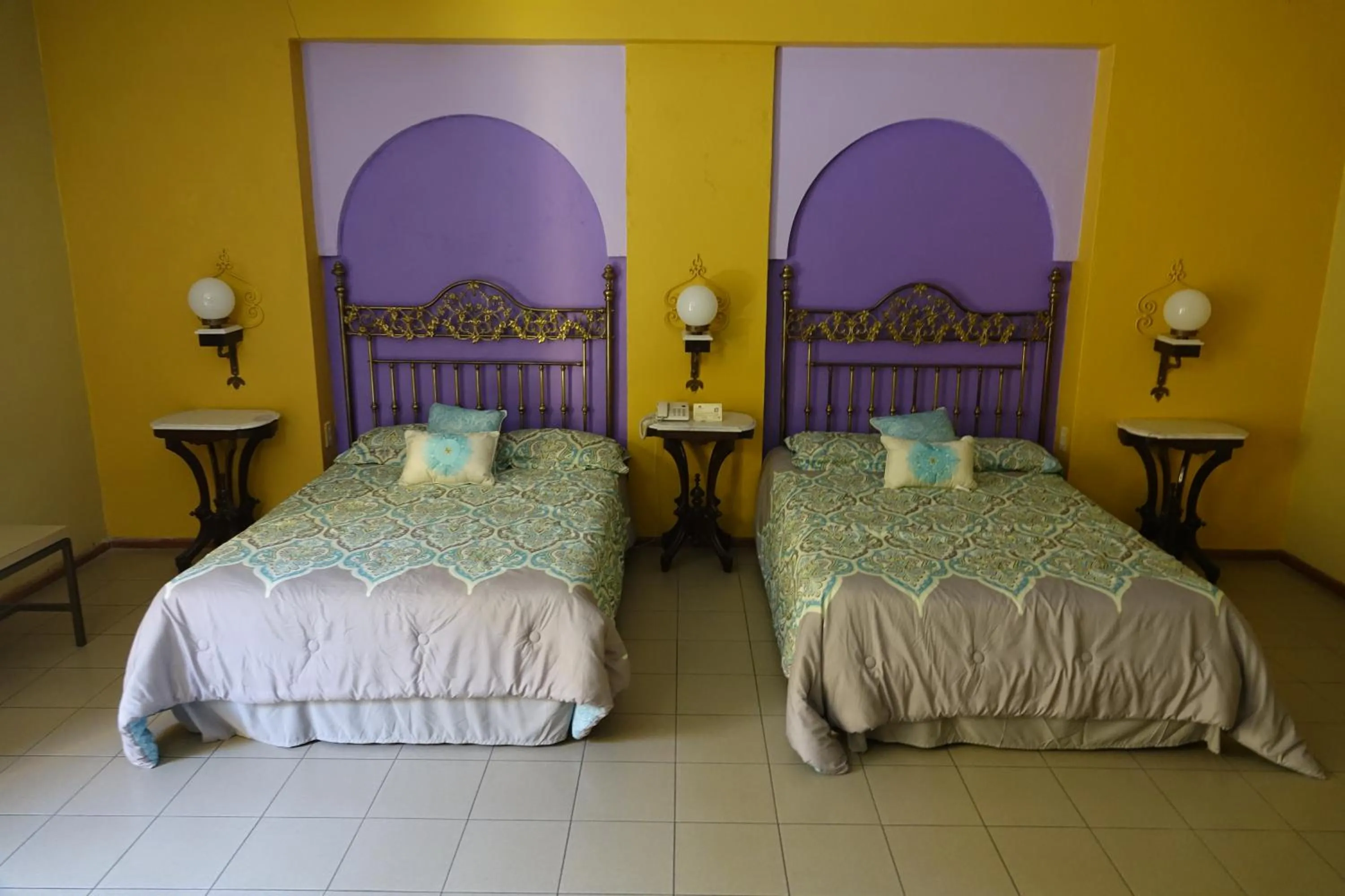 Bed in Hotel America