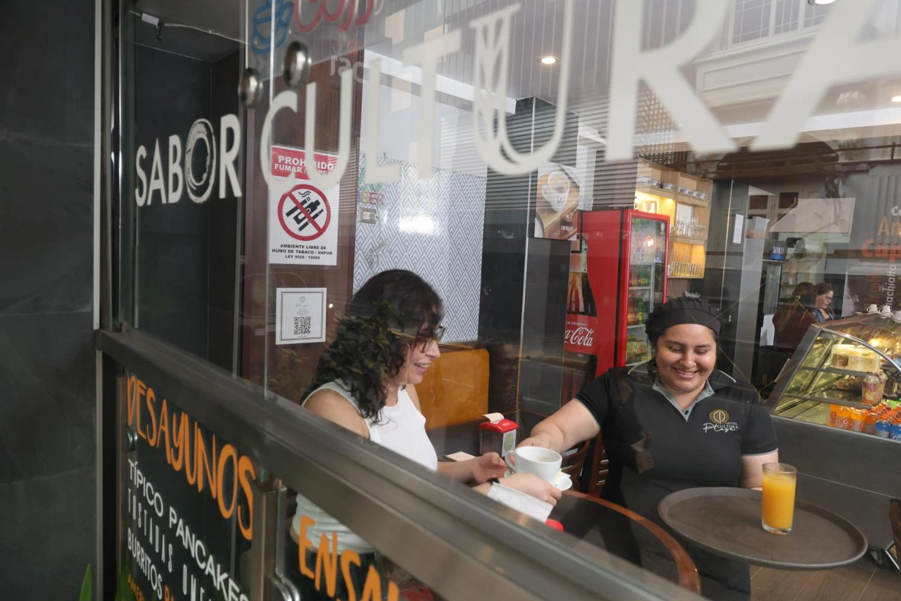 People in Hotel Cultura Plaza