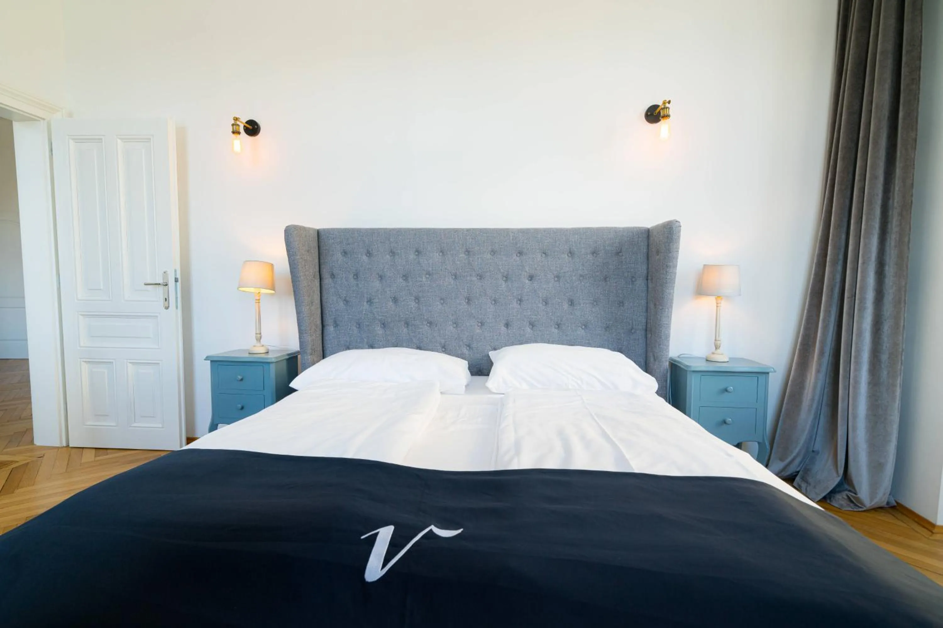 Bed in Vienna Residence, Naschmarkt - Museumsquartier