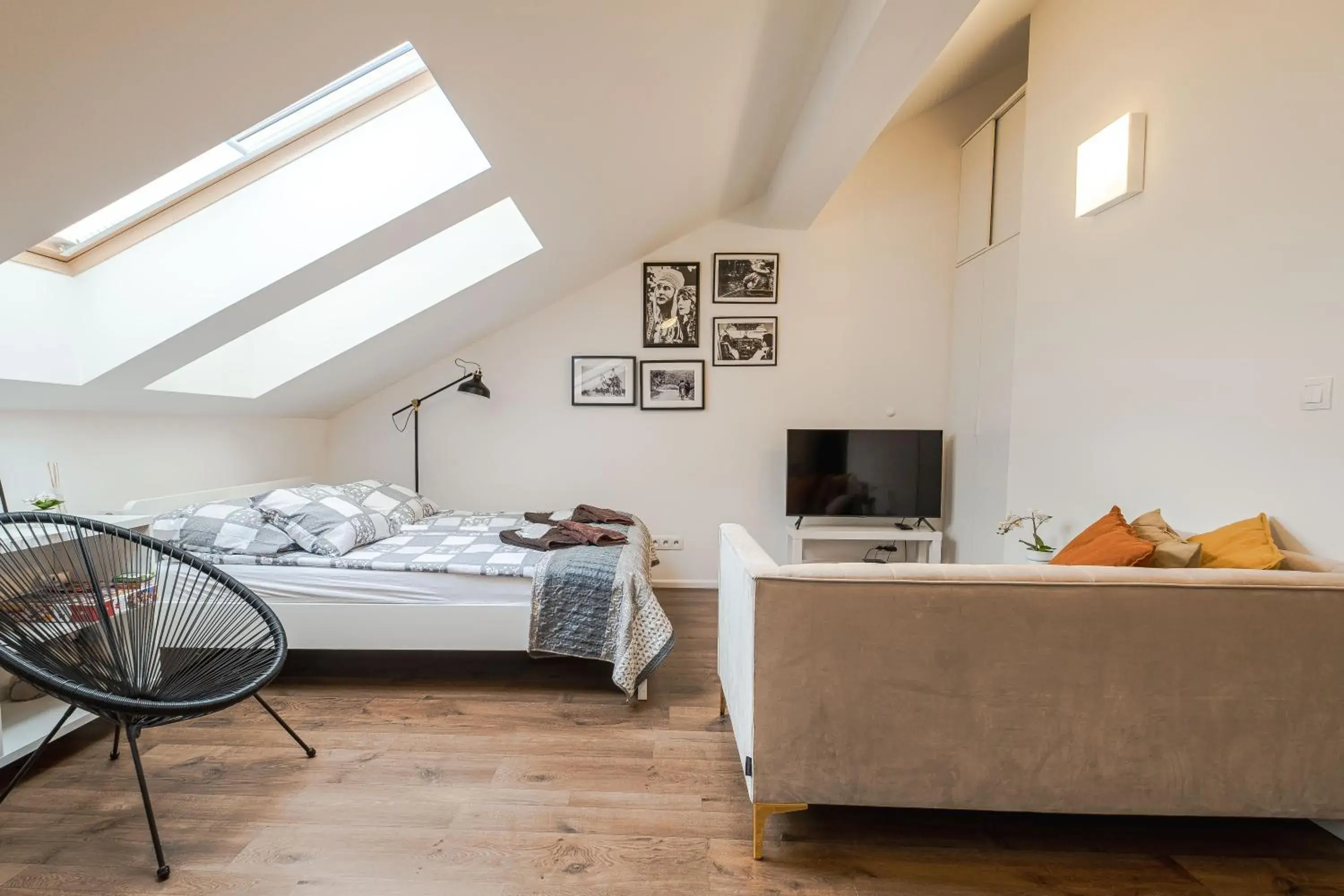 Deluxe Studio - No. 33r in Old Town Vistula Premium Apartments Deluxe Studio - No. 33r in Old Town Vistula Premium Apartments