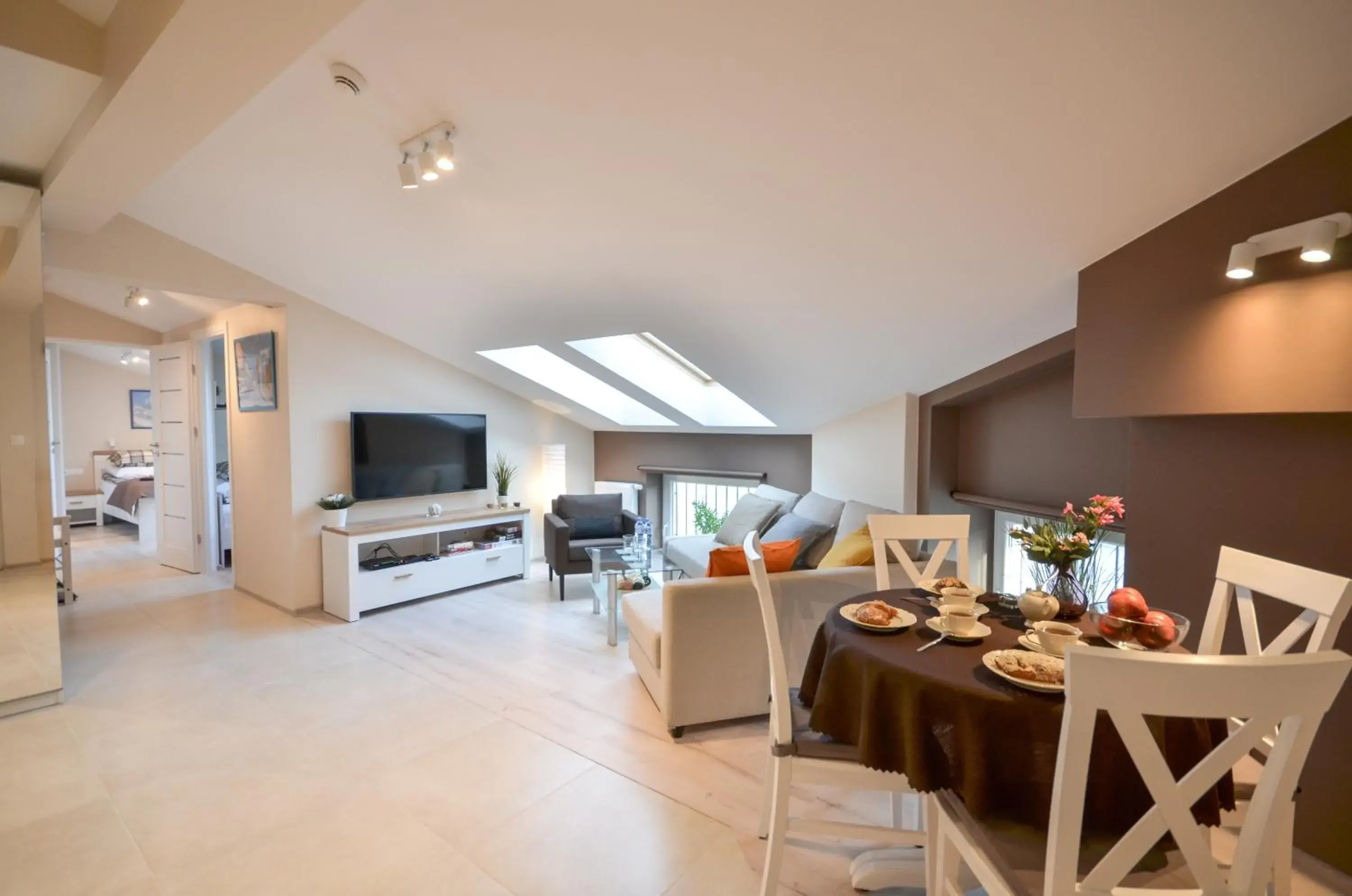 Two-Bedroom Apartment - No. 30c in Old Town Vistula Premium Apartments Two-Bedroom Apartment - No. 30c in Old Town Vistula Premium Apartments