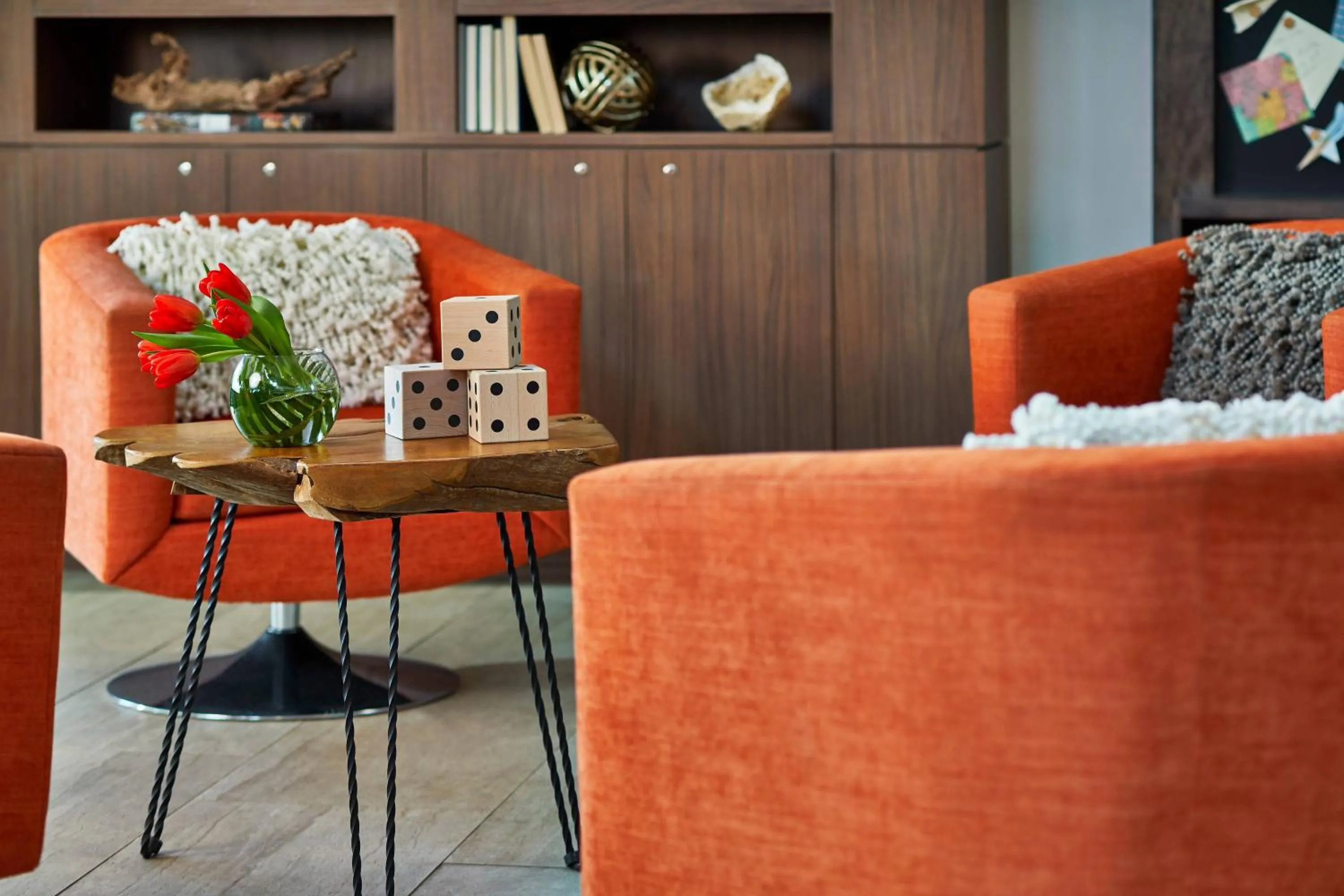 Lobby or reception in Renaissance Chicago Glenview Suites Hotel