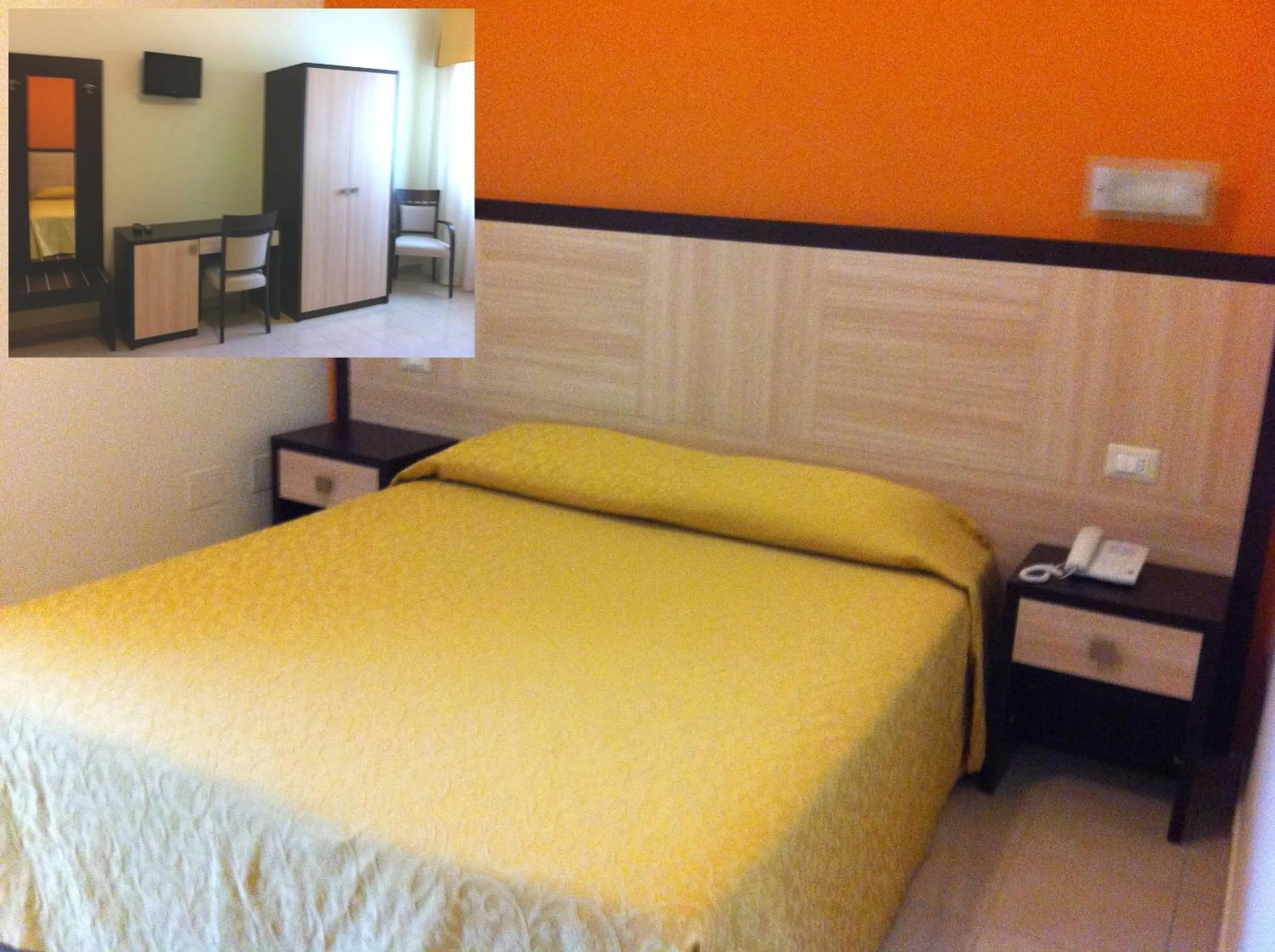 TV and multimedia, Bed in Hotel Giardino