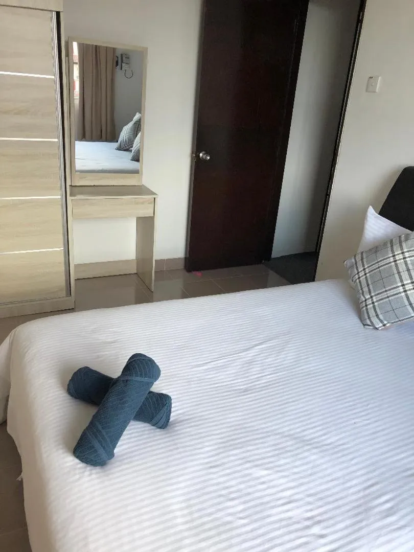 Bed in Kerteh Apartment