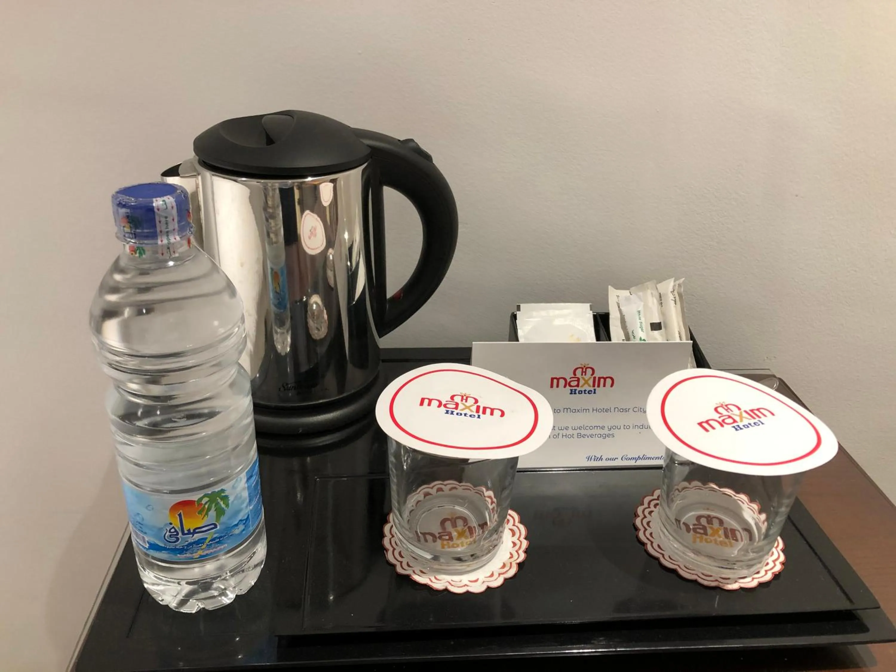 Coffee/tea facilities in Maxim Hotel