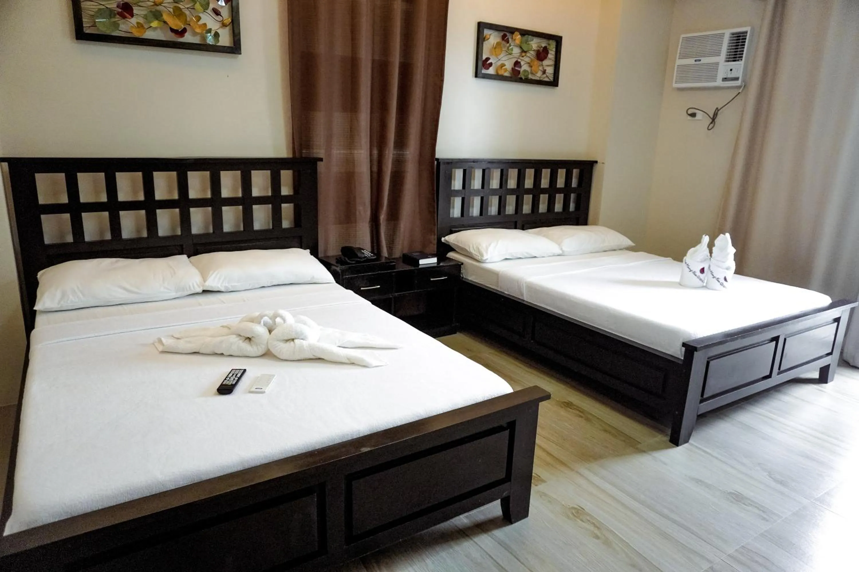 Photo of the whole room, Bed in The Mang-Yan Grand Hotel powered by Cocotel