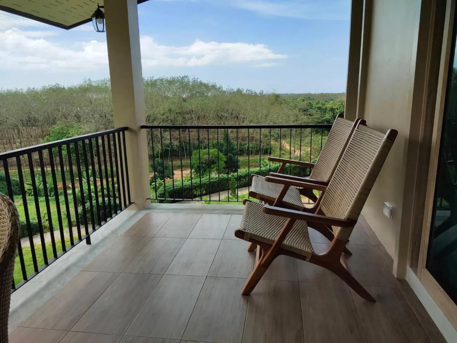 Khaolak Blue Sky Villa