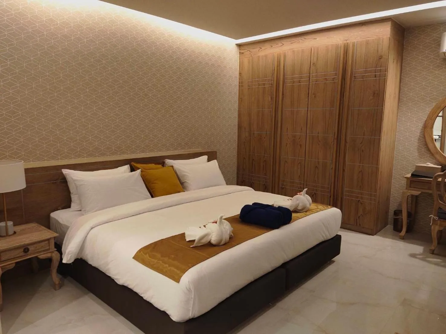 Bed in Khaolak Blue Sky Villa