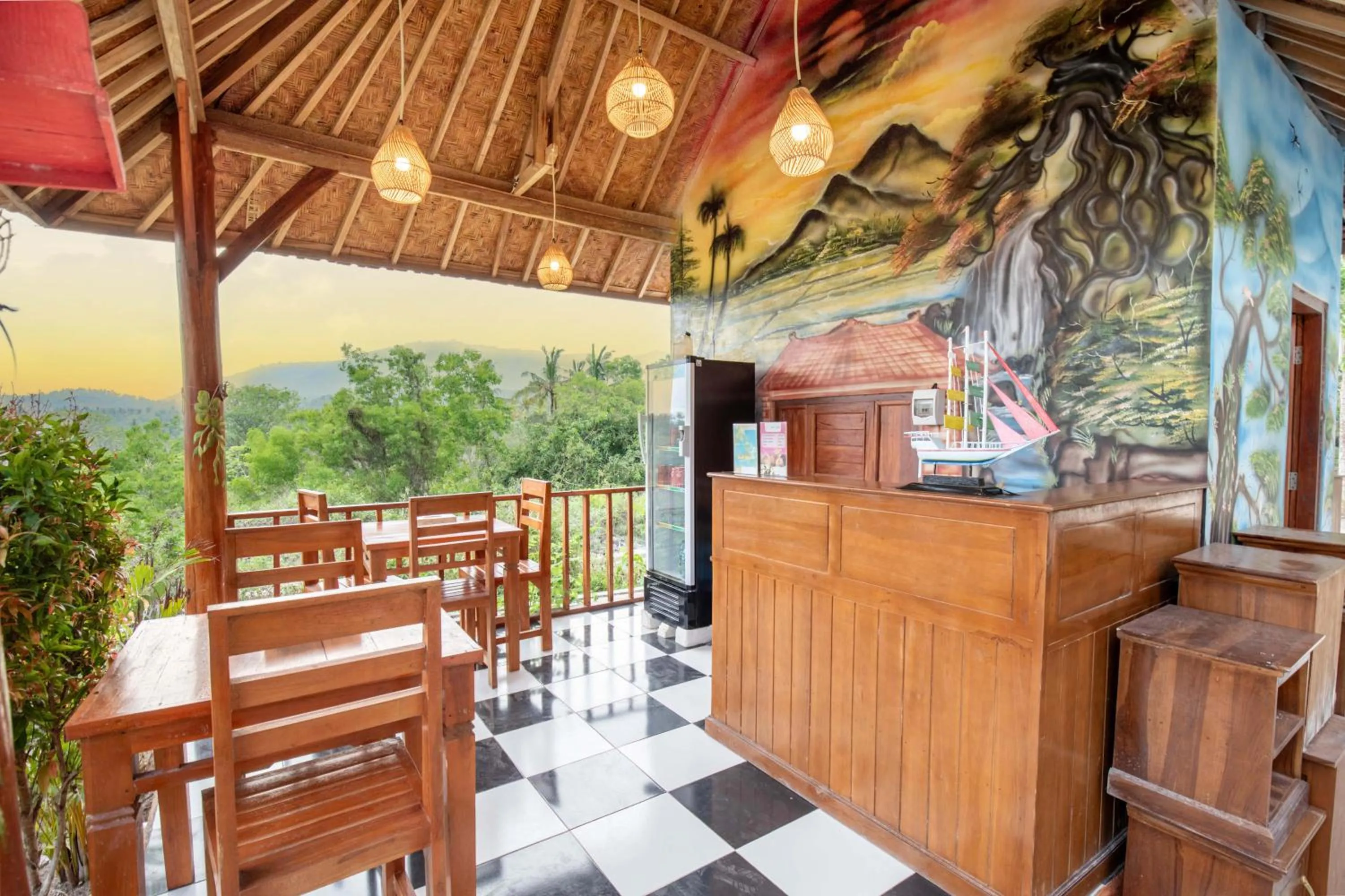 Restaurant/places to eat in Diamond Beach Bungalow