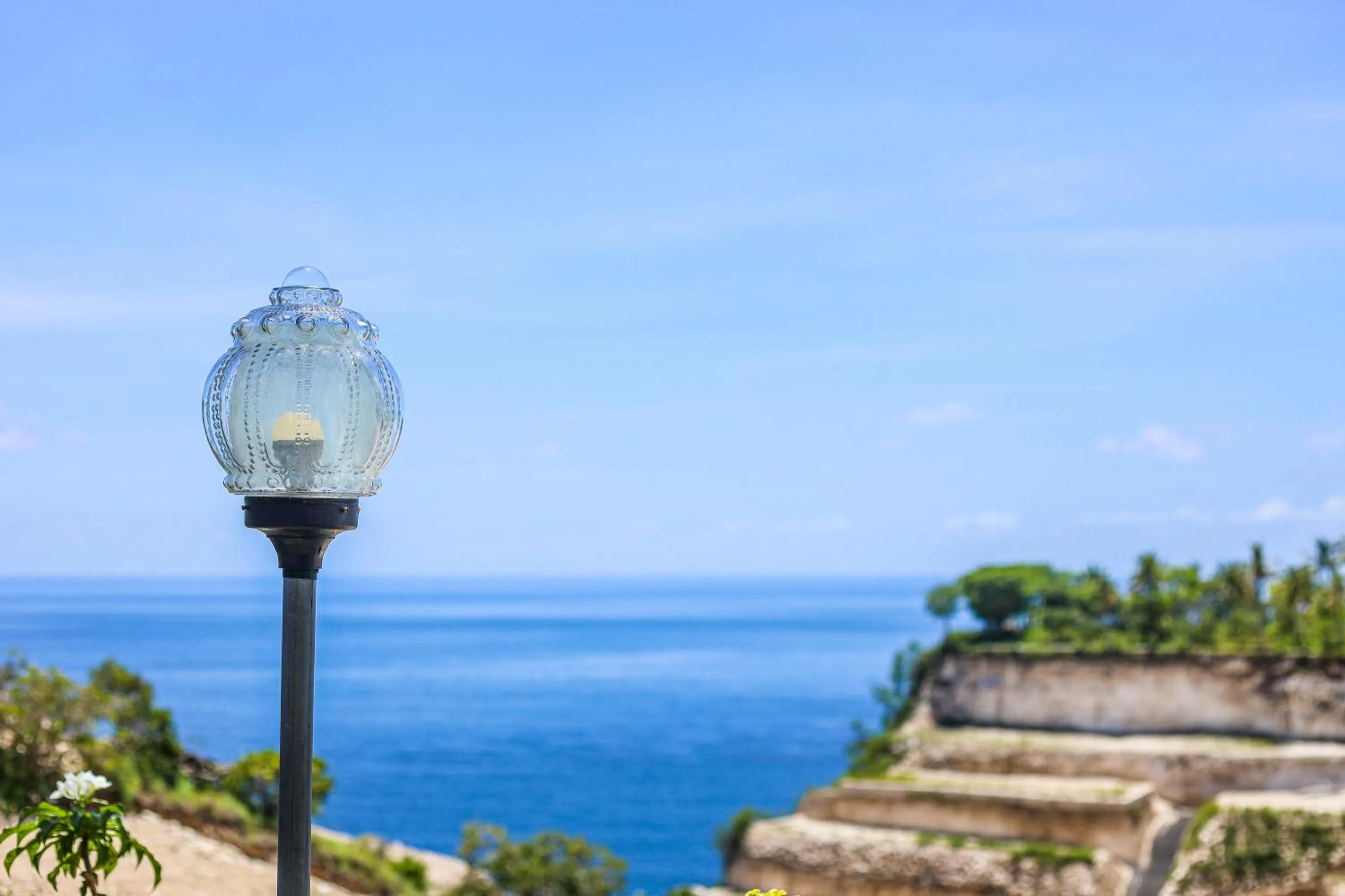 Day in Diamond Beach Bungalow