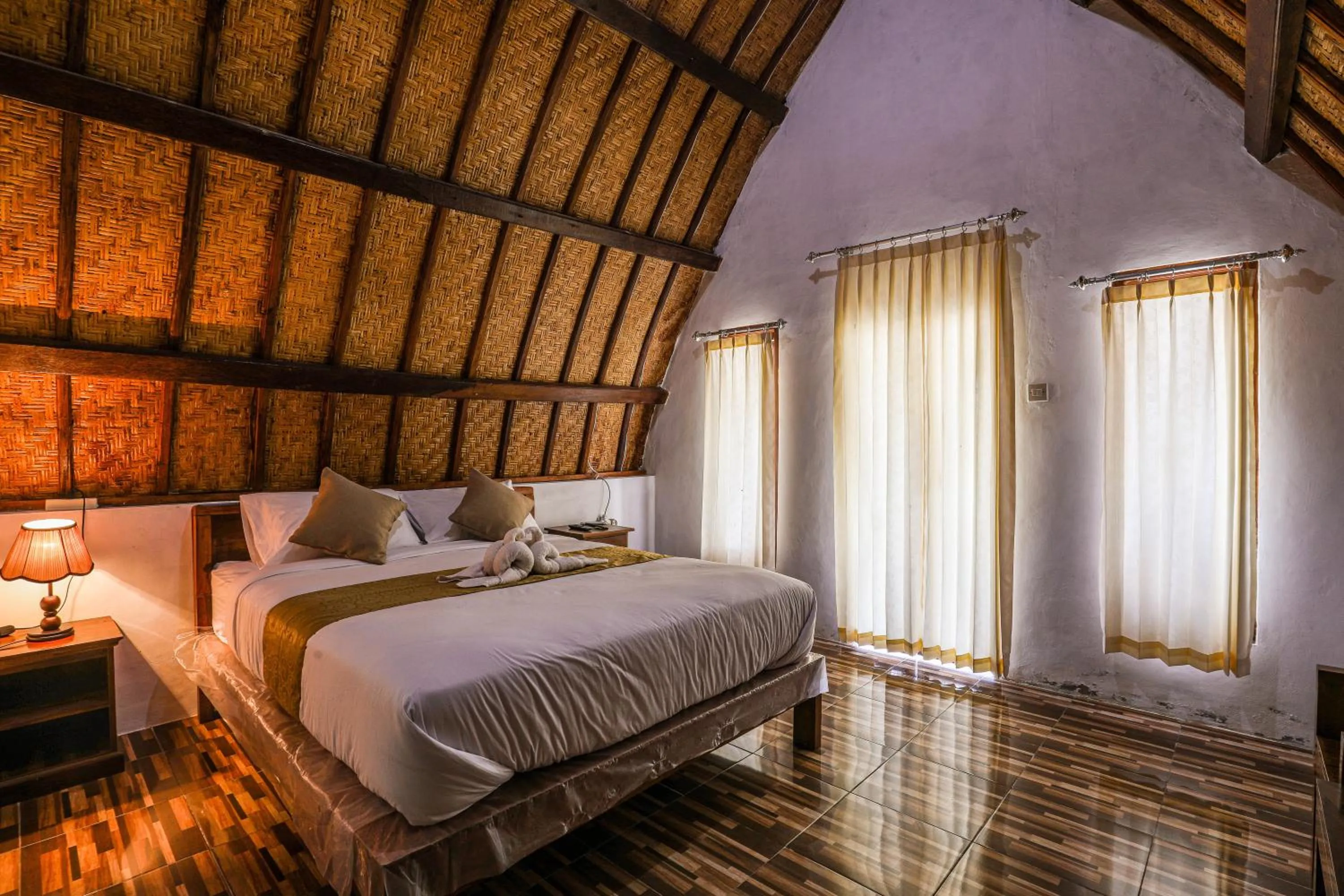 Bed in Diamond Beach Bungalow