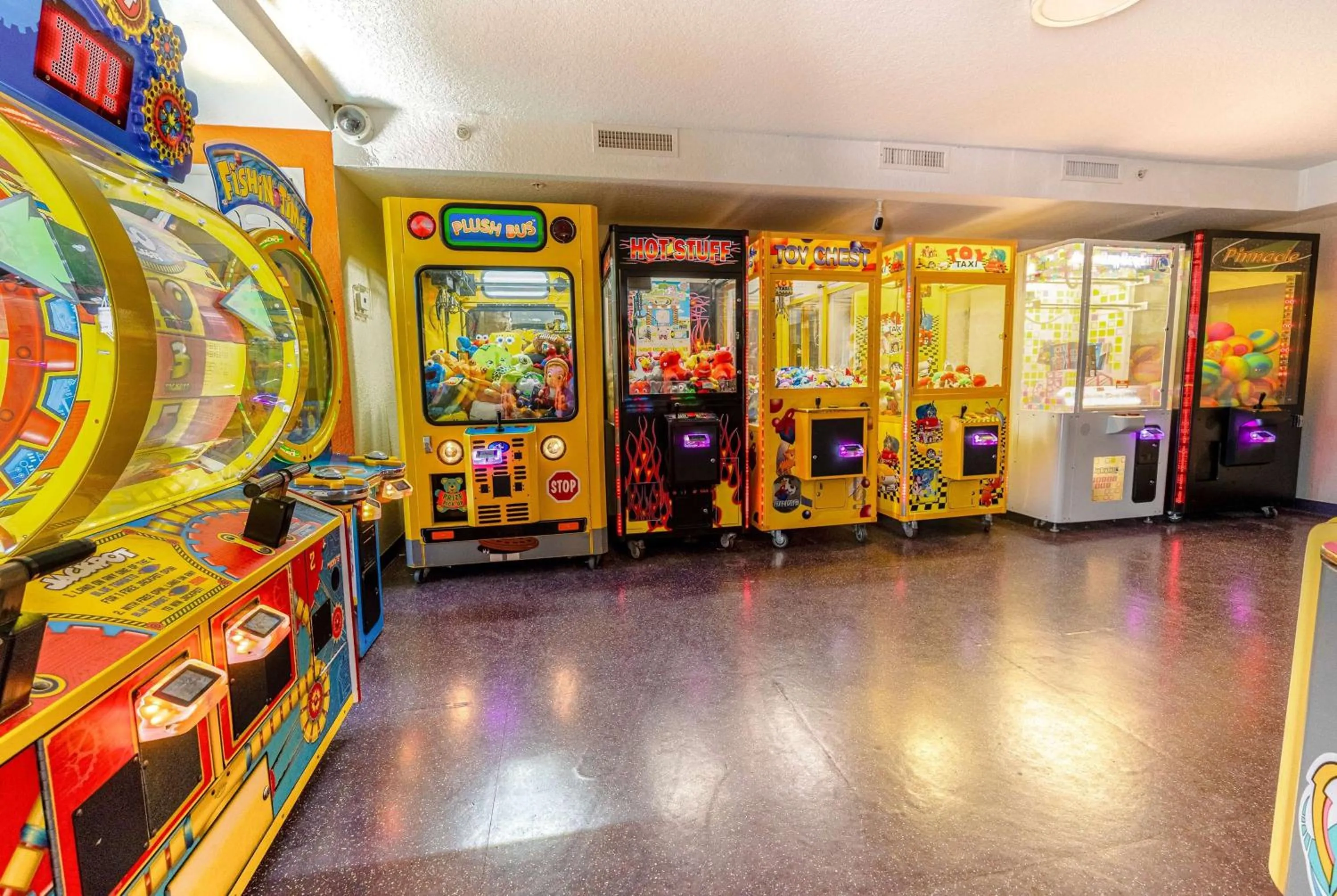 Game Room in Ramada by Wyndham Flamingo Water Park