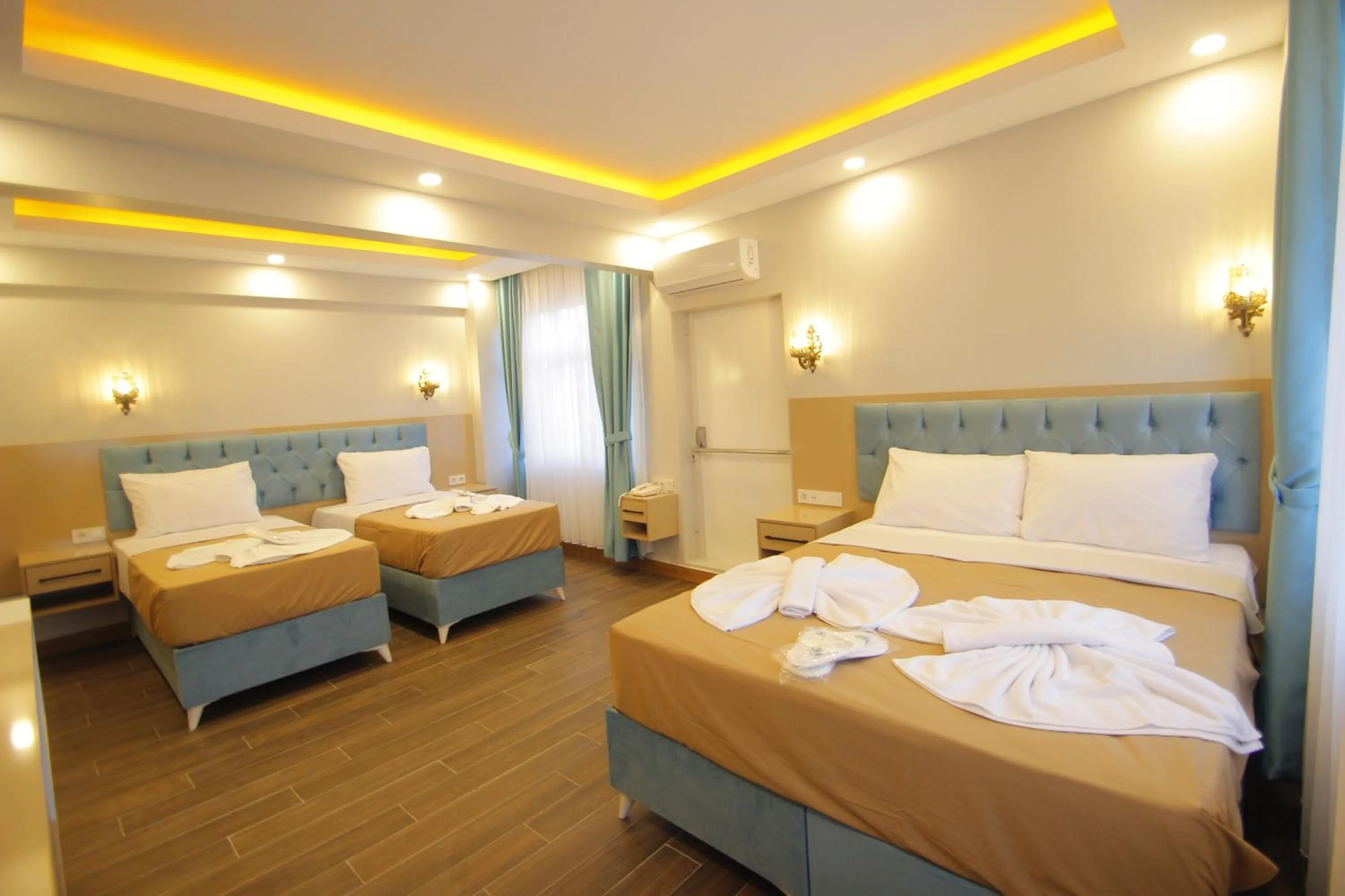 Bedroom, Bed in Hira Hotel