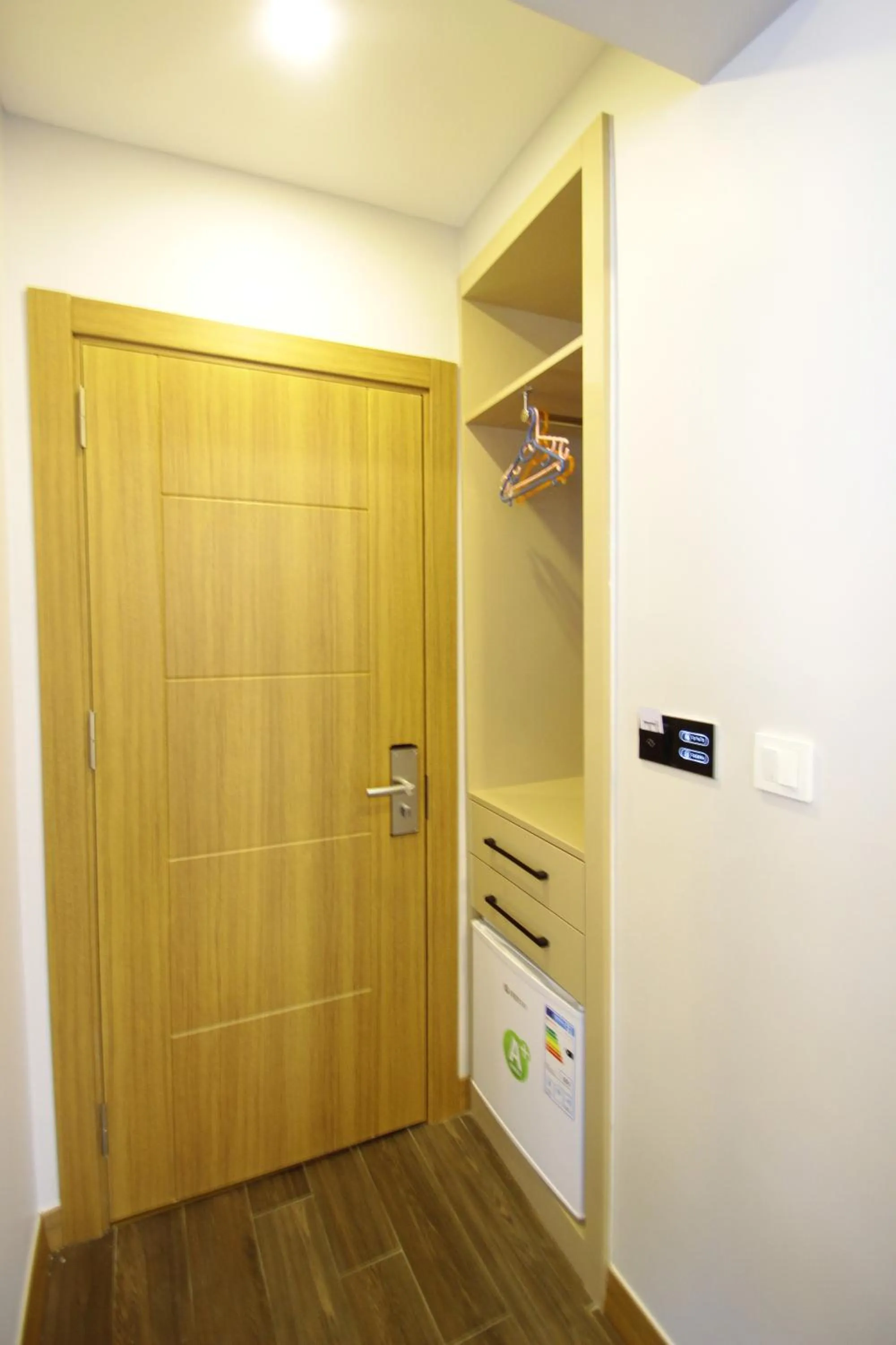 Decorative detail in Hira Hotel