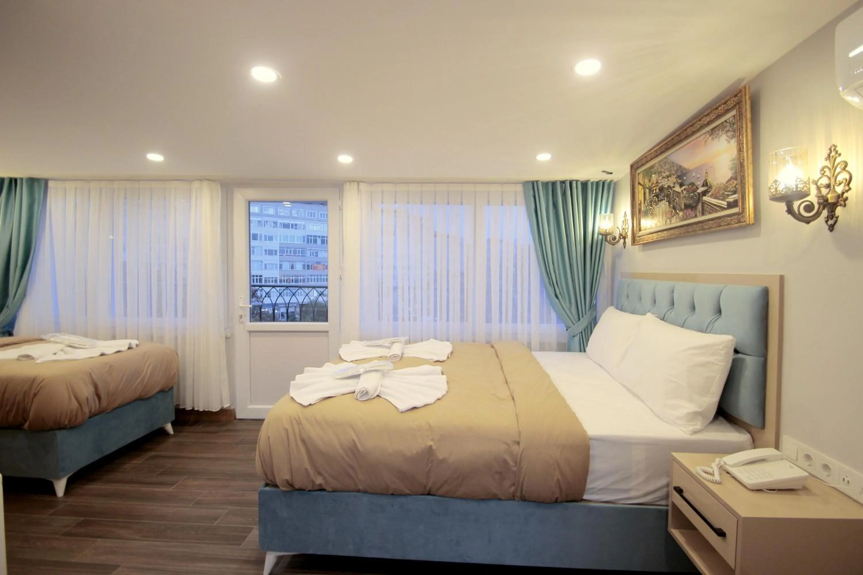 Photo of the whole room, Bed in Hira Hotel